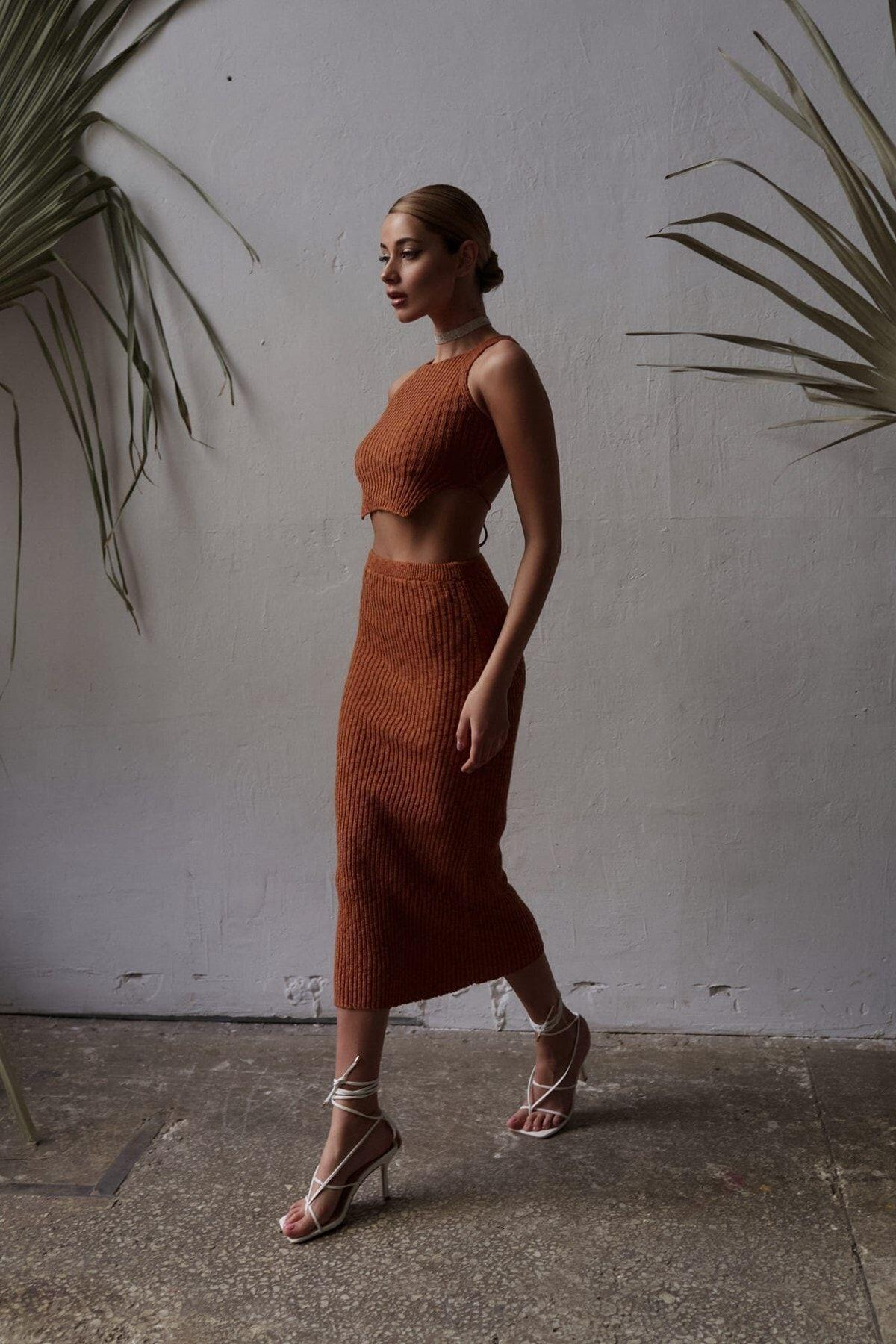 Bohemai Cris Brown Crop-Skirt Knit Set