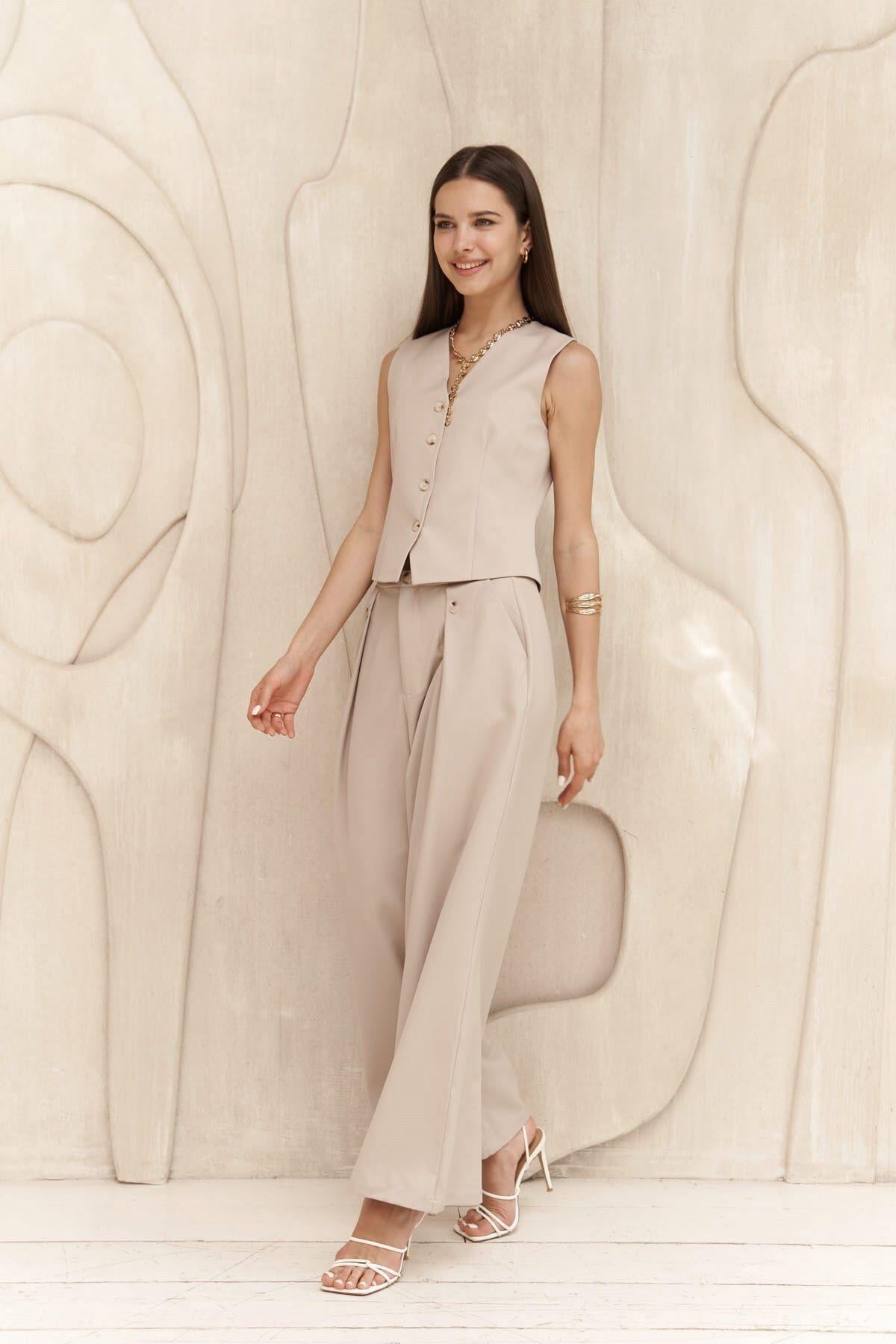 Diaz Düğme Detaylı Koyu Bej Pantolon