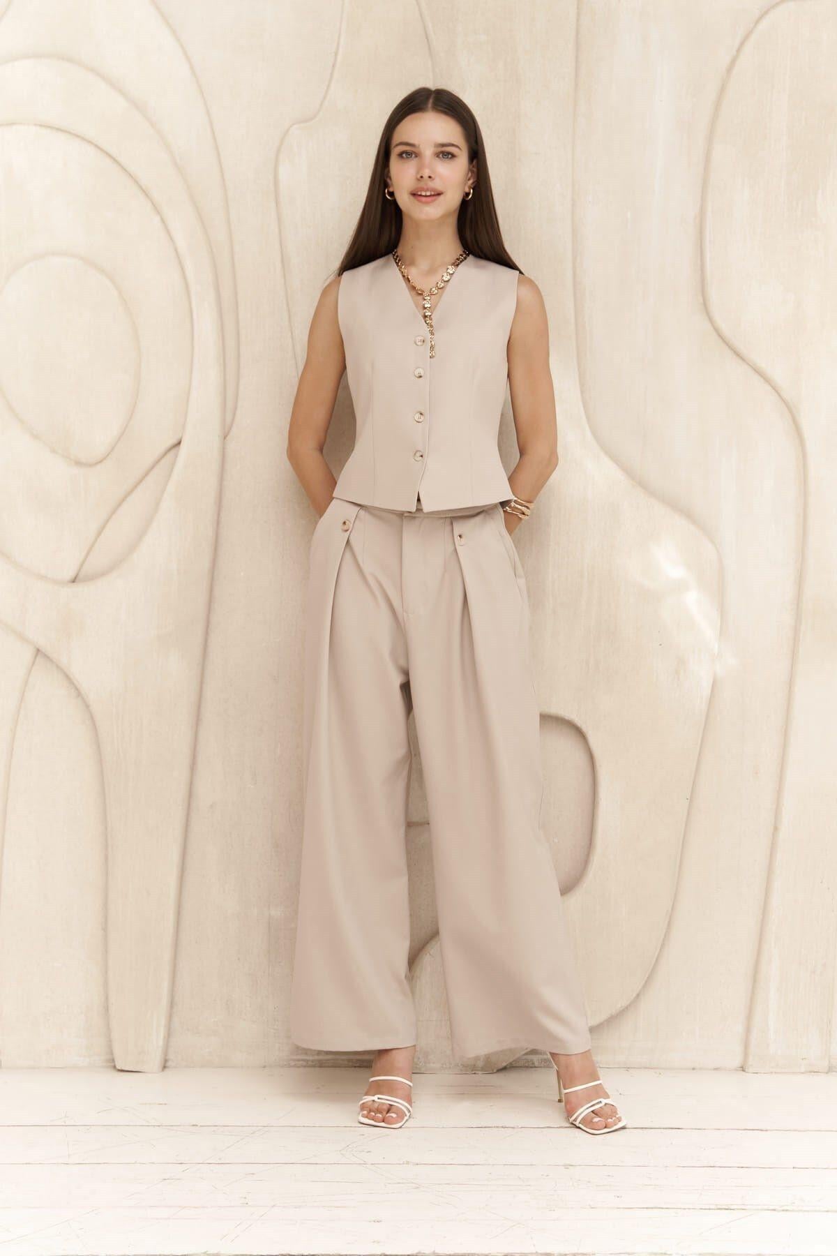 Diaz Düğme Detaylı Koyu Bej Pantolon