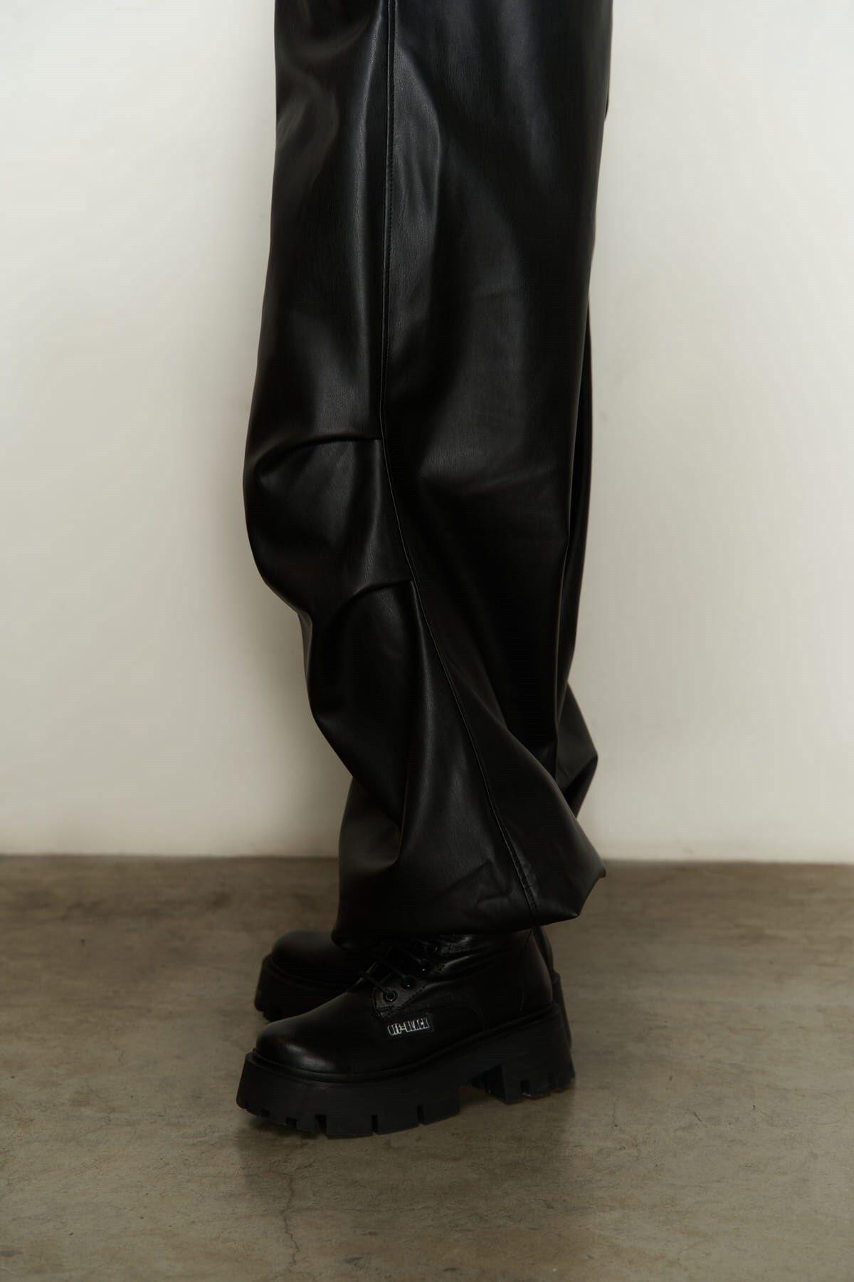 Dion Siyah Deri Pantolon