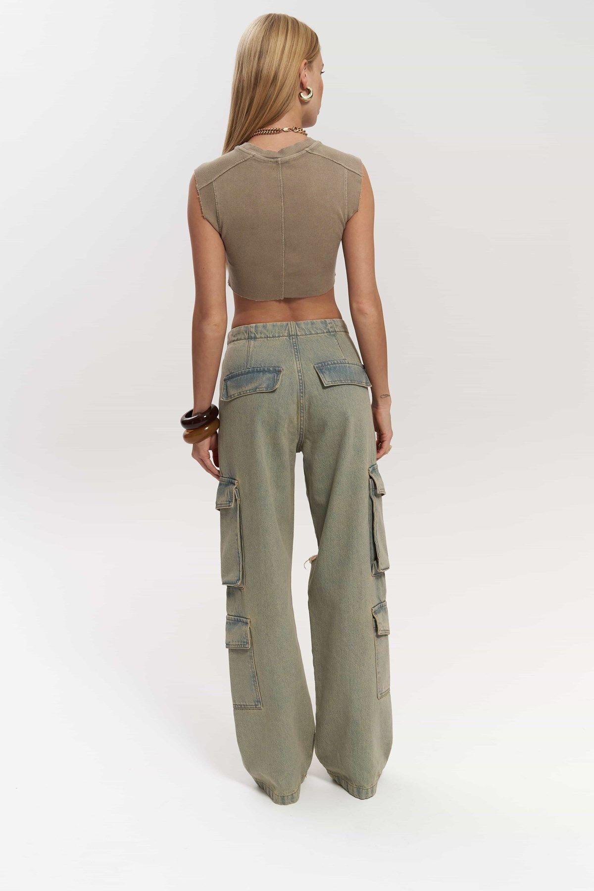 Dries Dirty Gray Ripped Cargo Jeans