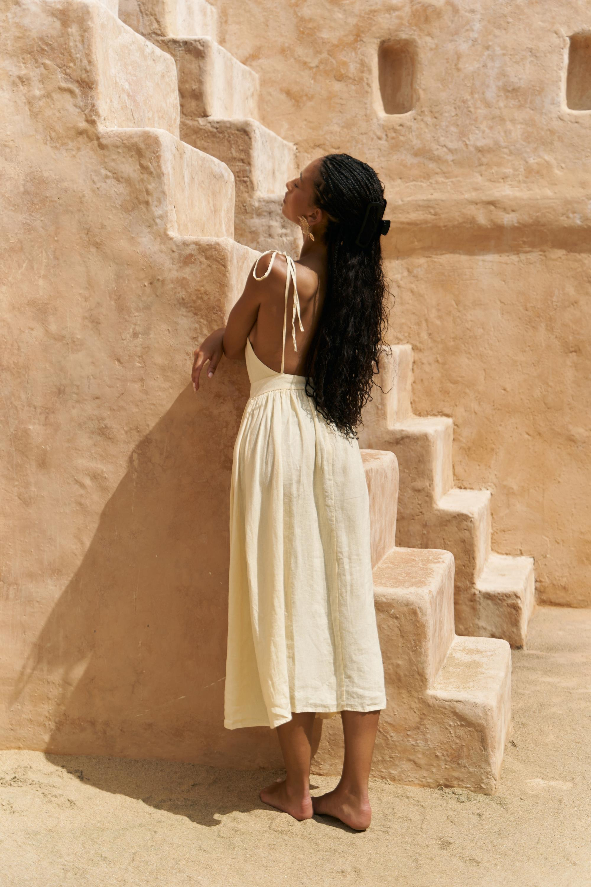 Eara Askılı Sarı Uzun Keten Elbise