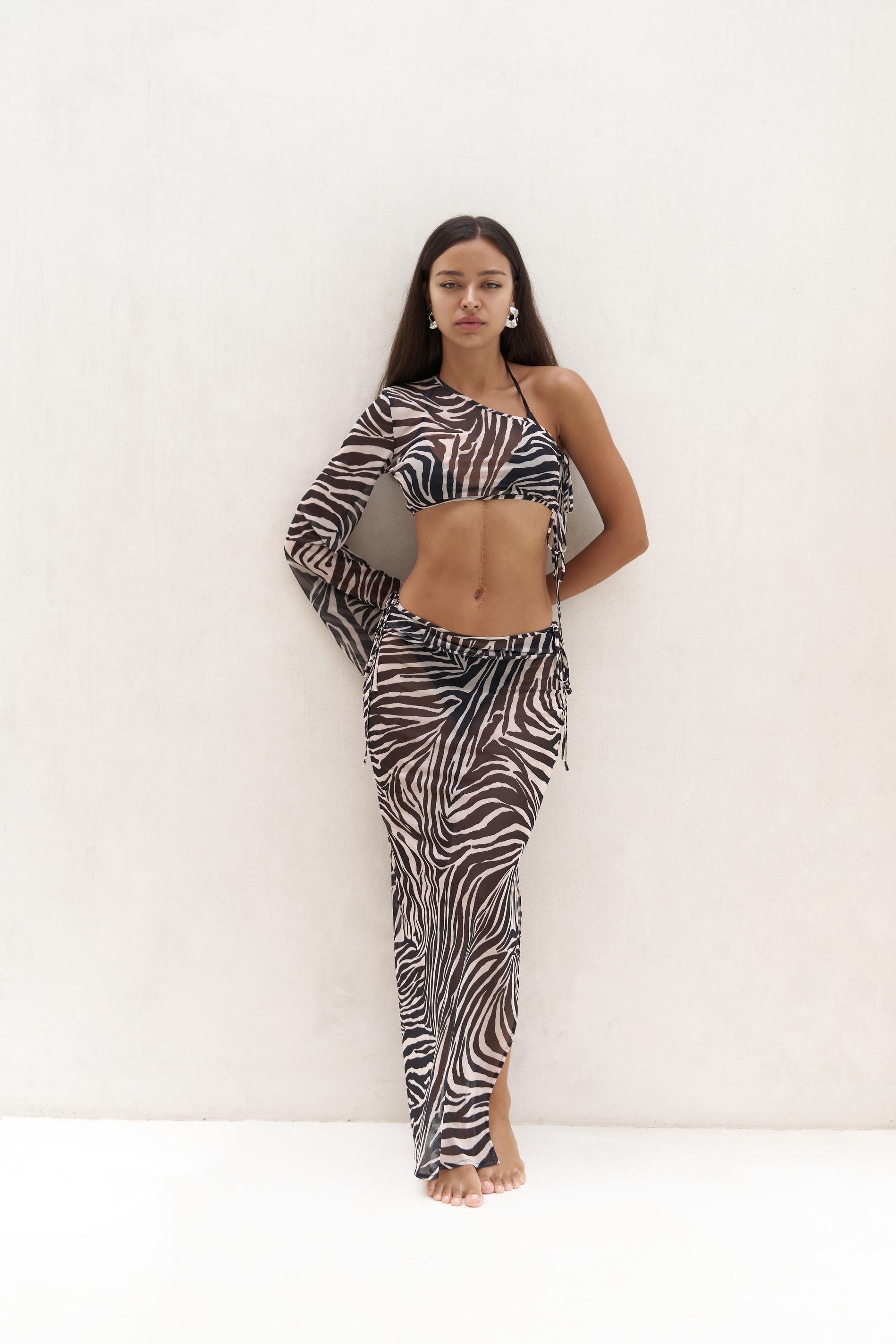 Efthimos Tek Omuz Siyah Crop Etek Takım