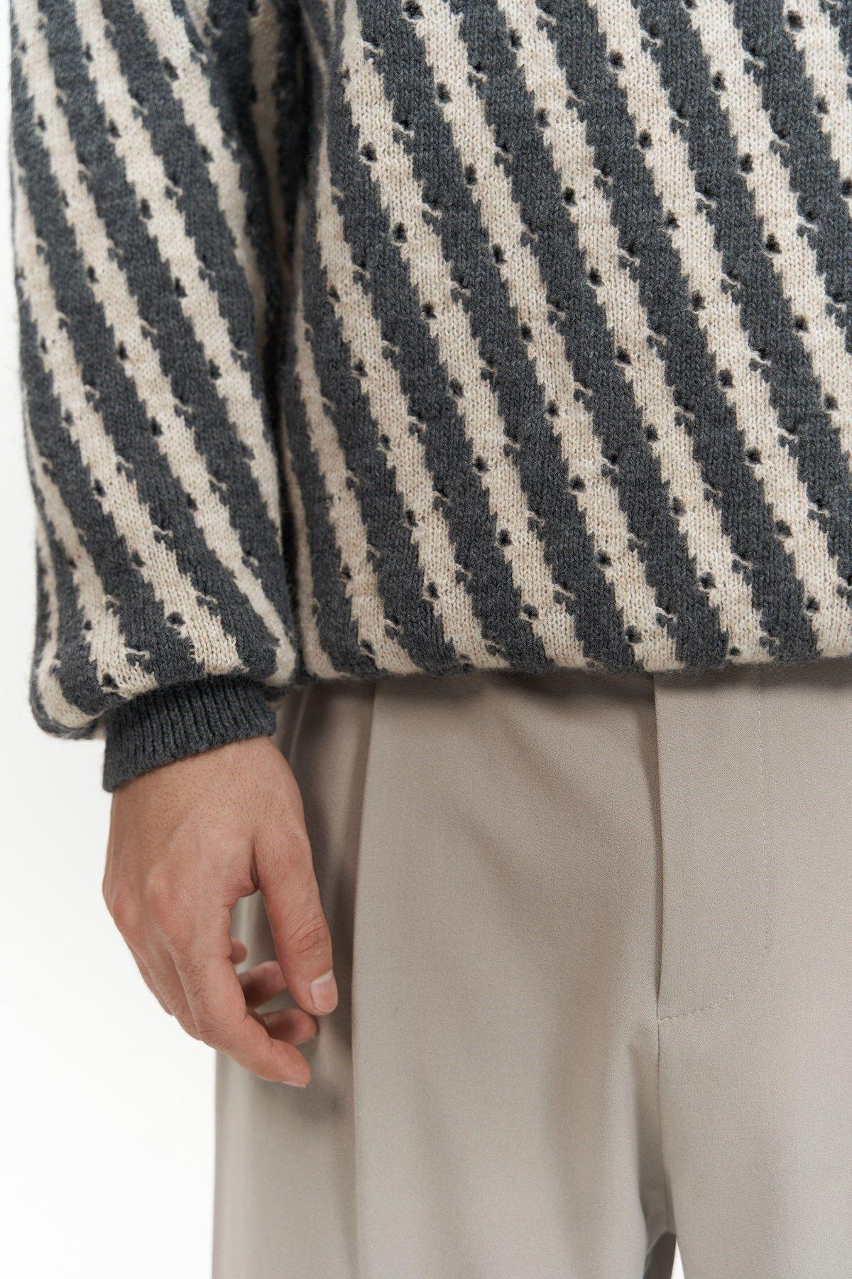 Elijah Şeritli Antrasit Erkek Triko Kazak