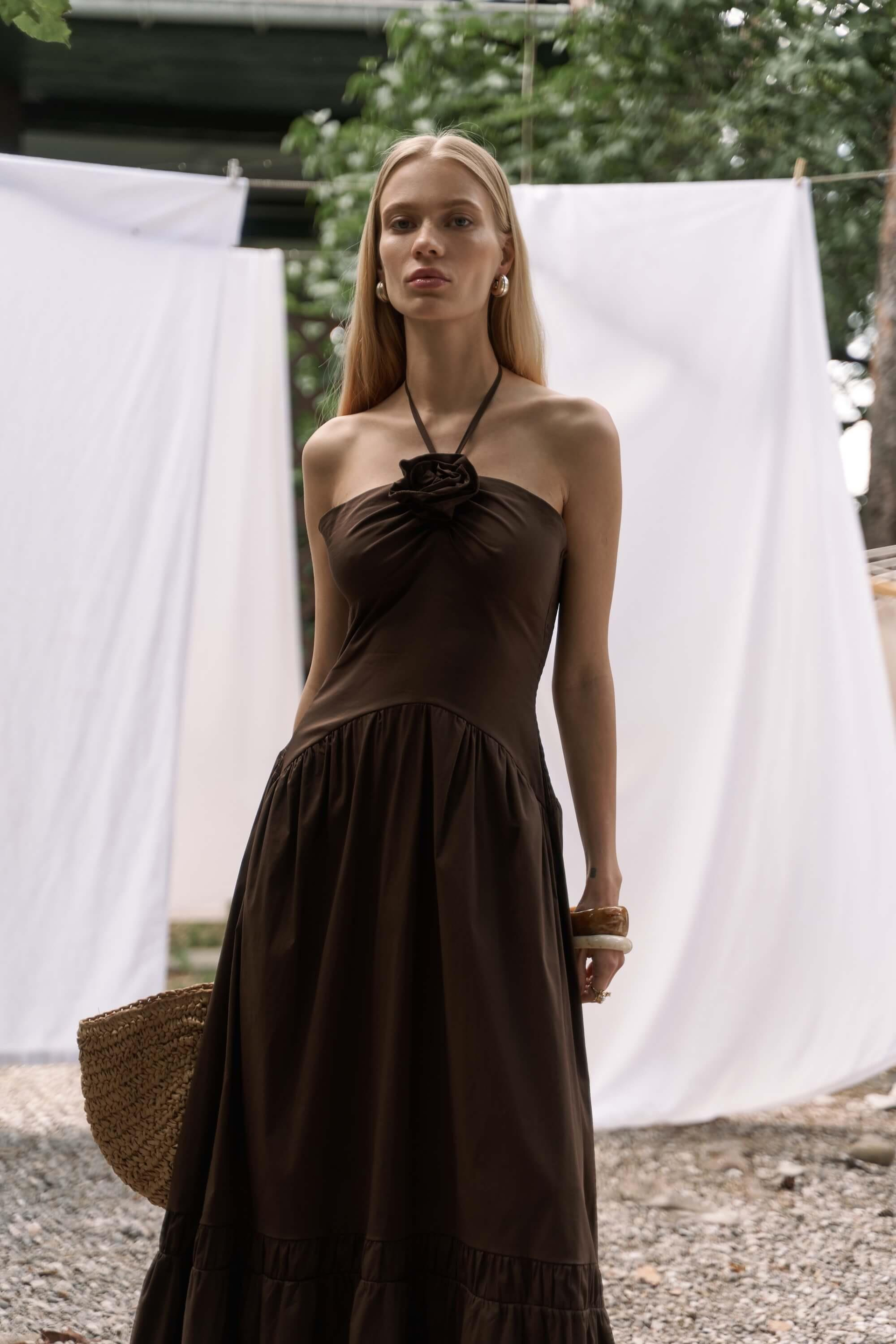 Elisa Gül Detay Koyu Kahve Uzun Elbise