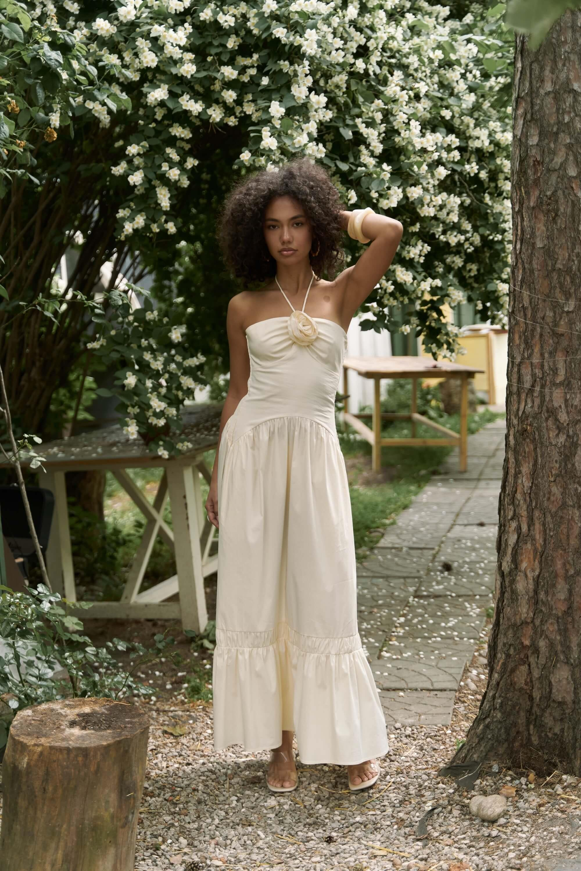 Elisa Gül Detay Sarı Uzun Elbise