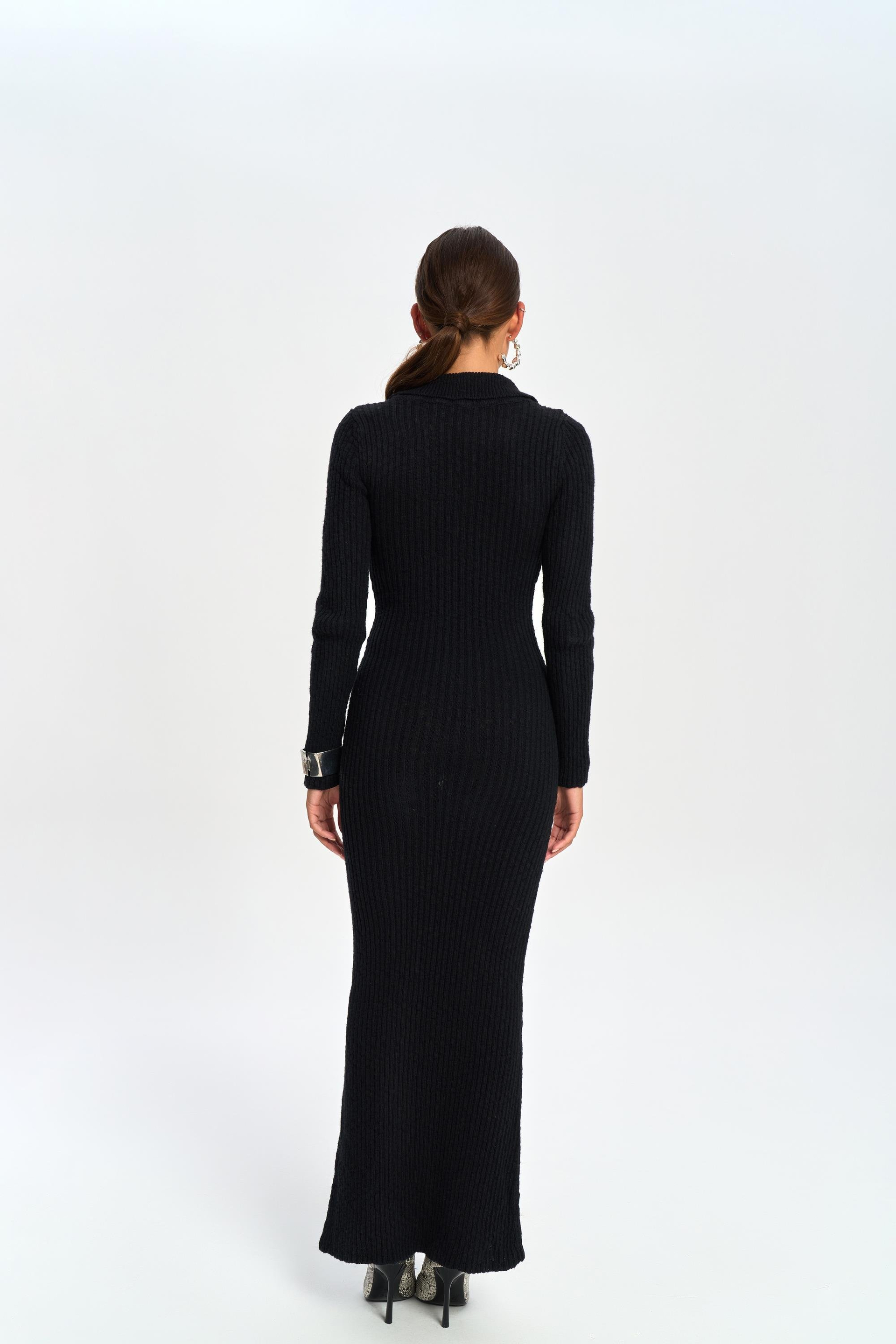 Eloria Polo Yaka Siyah Triko Elbise