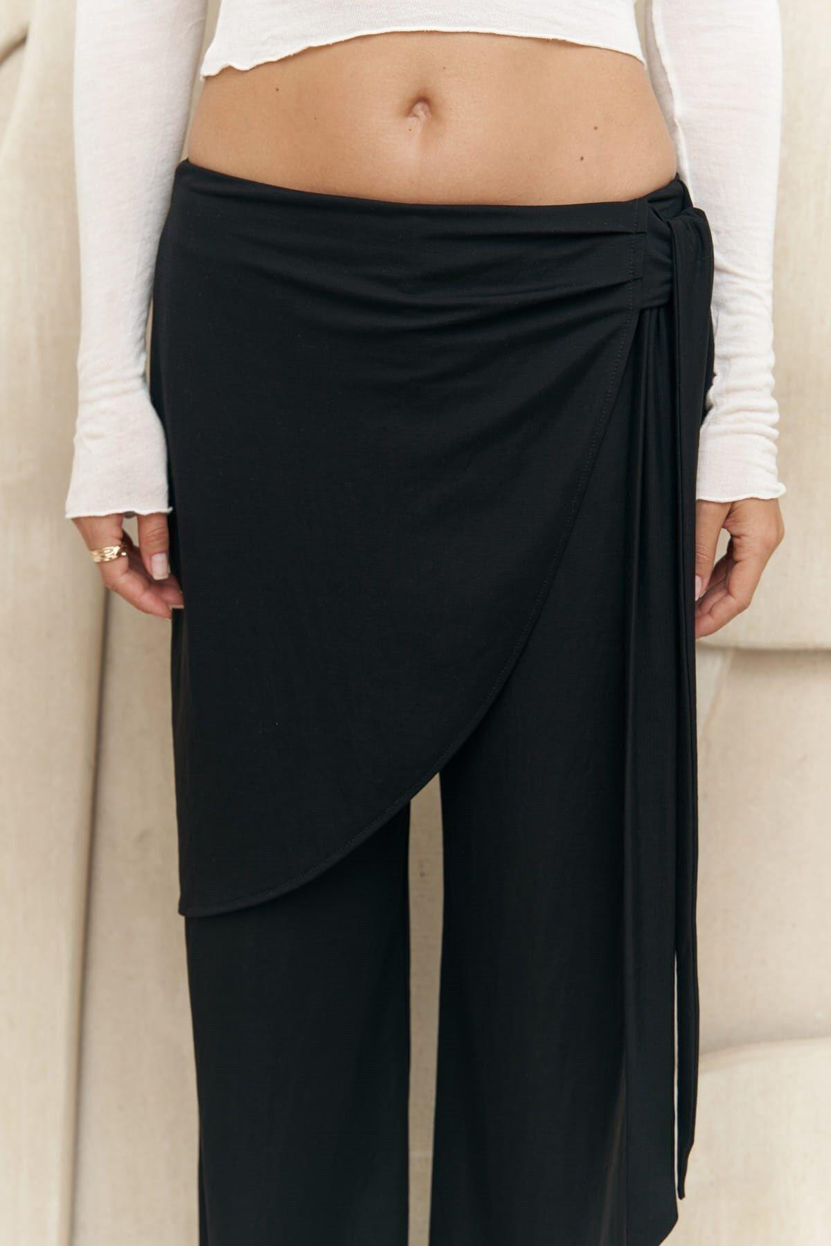 Ember Bağcıklı Siyah Kruvaze Pantolon