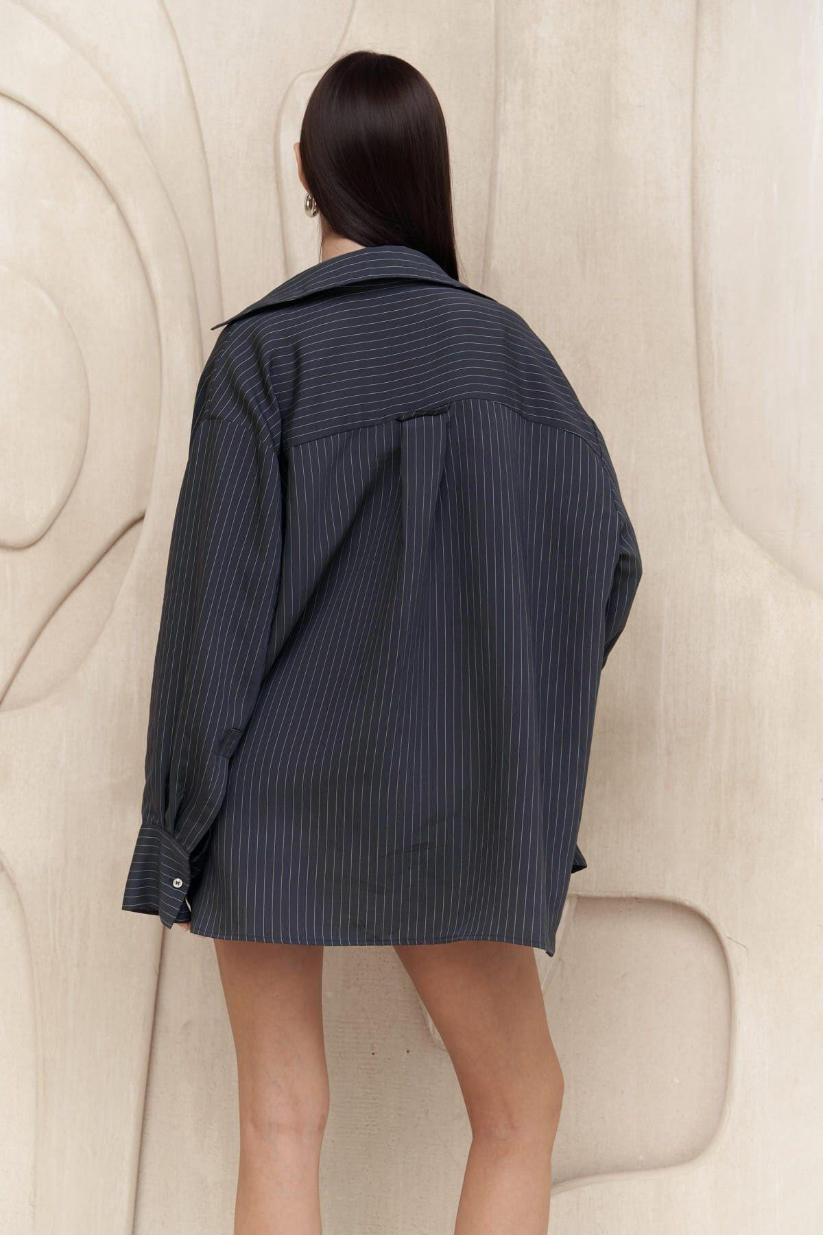 Eryn Beyaz Çizgili Lacivert Oversize Gömlek