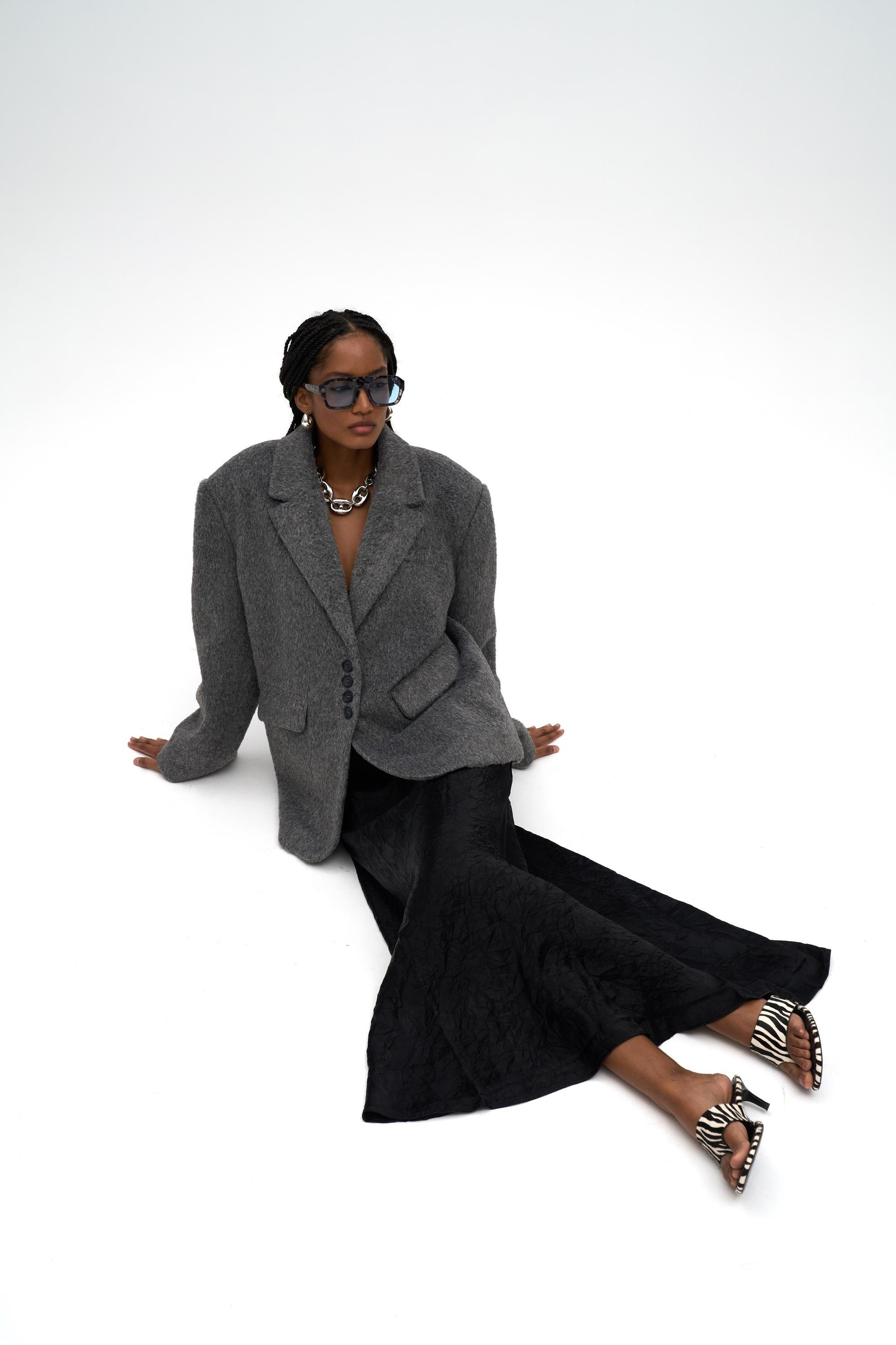 Eubah Kırışık Uzun Siyah Saten Etek