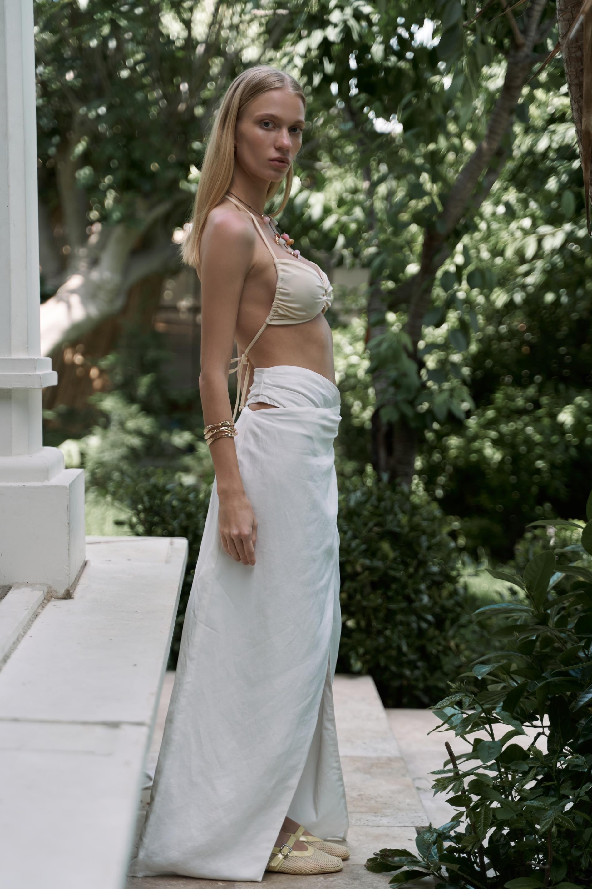 Fabriyonto Asimetrik Ekru Uzun Etek