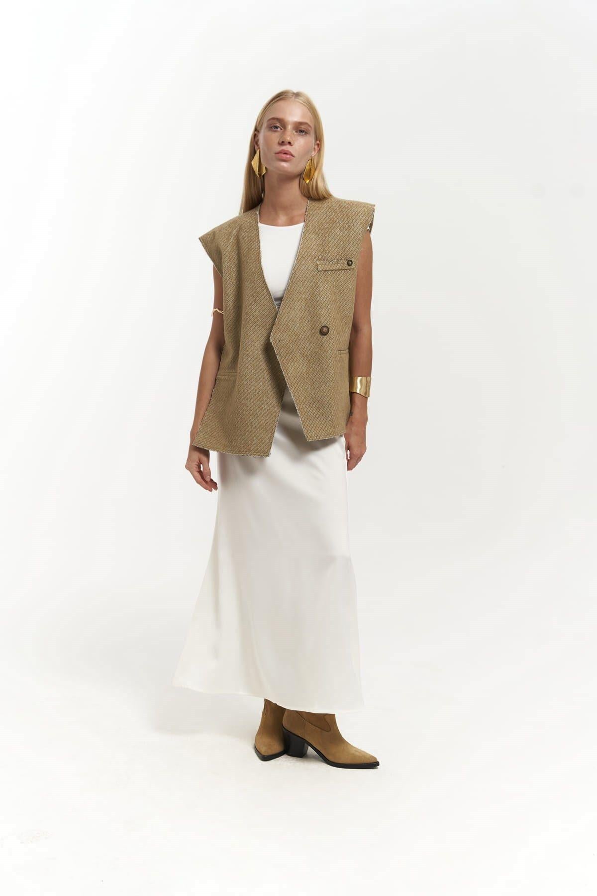 Faven Hardal Yan Yırtmaç Detay Yelek