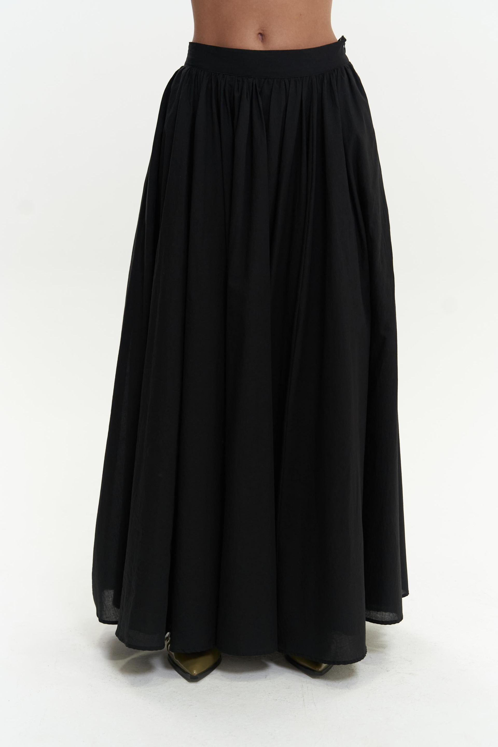 Faylinn Pileli Uzun Siyah Etek 