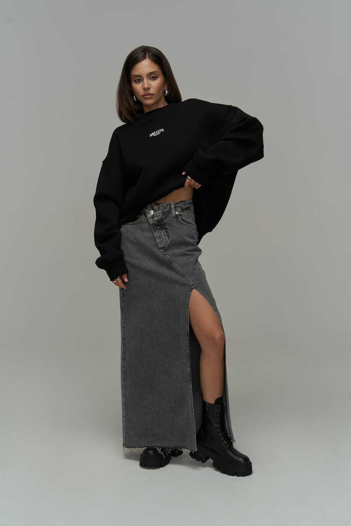MCLLCTN Fear Less Black Unisex Oversize Sweatshirt