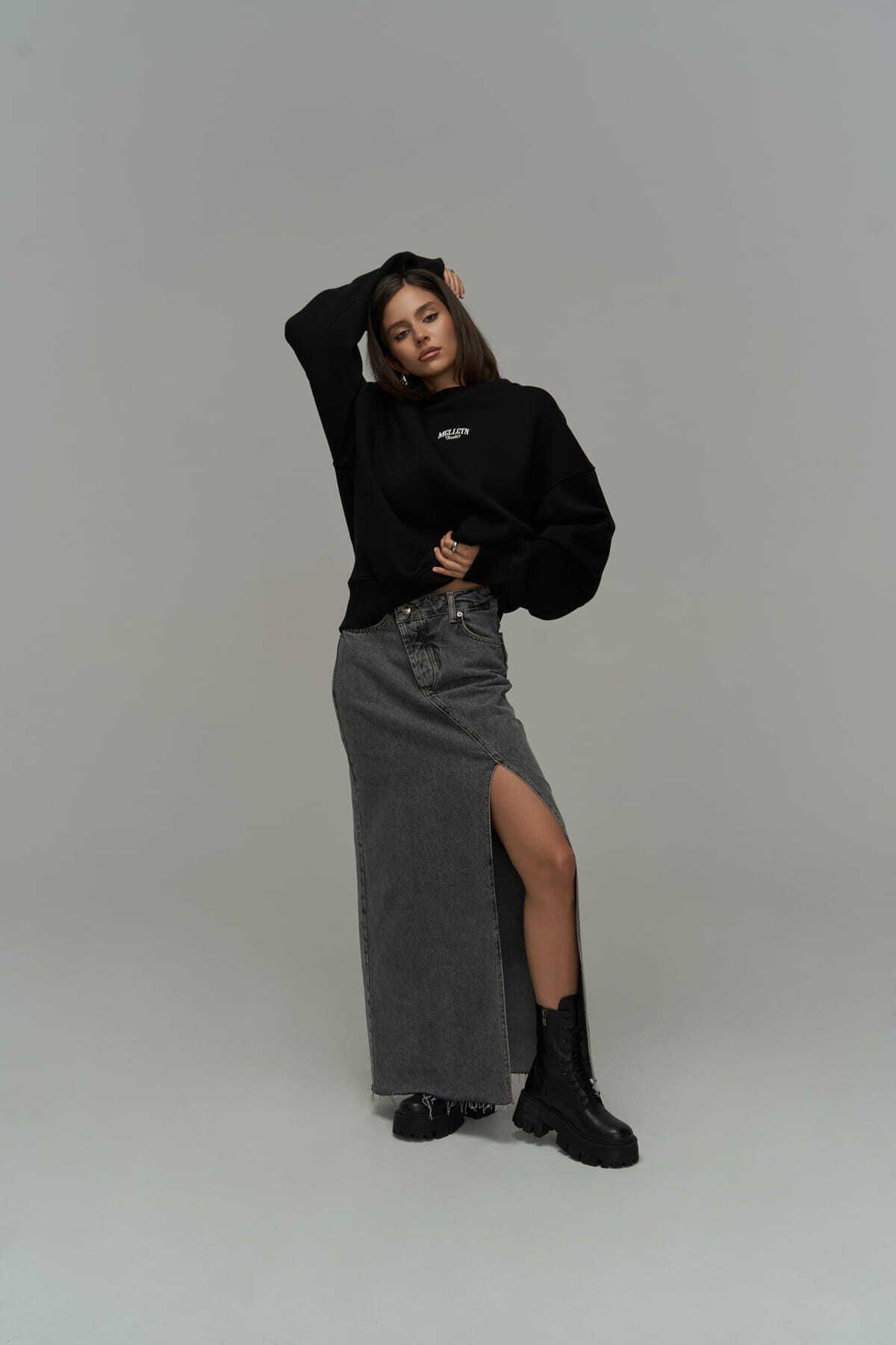MCLLCTN Fear Less Black Unisex Oversize Sweatshirt