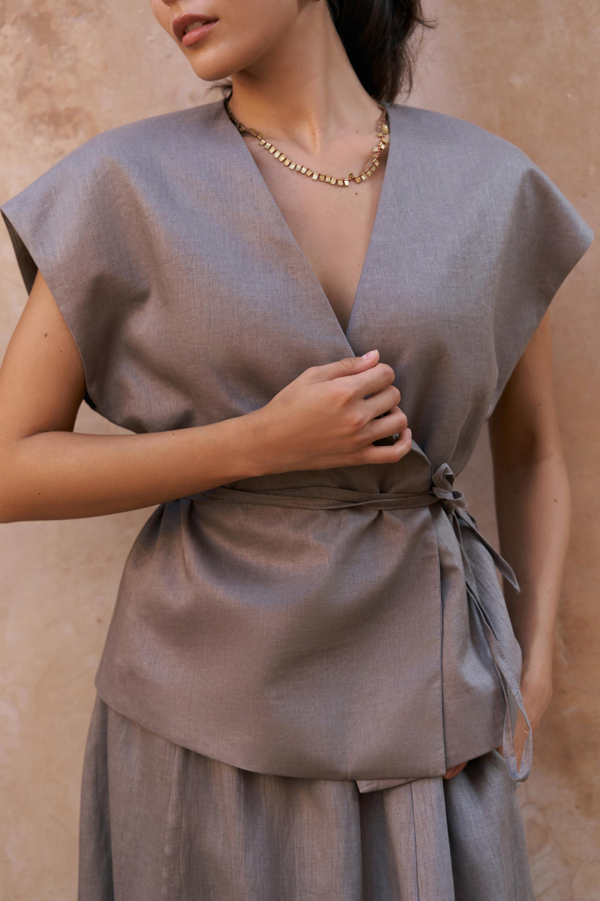 Fiametta Salaş Füme Keten Yelek Etek Takım