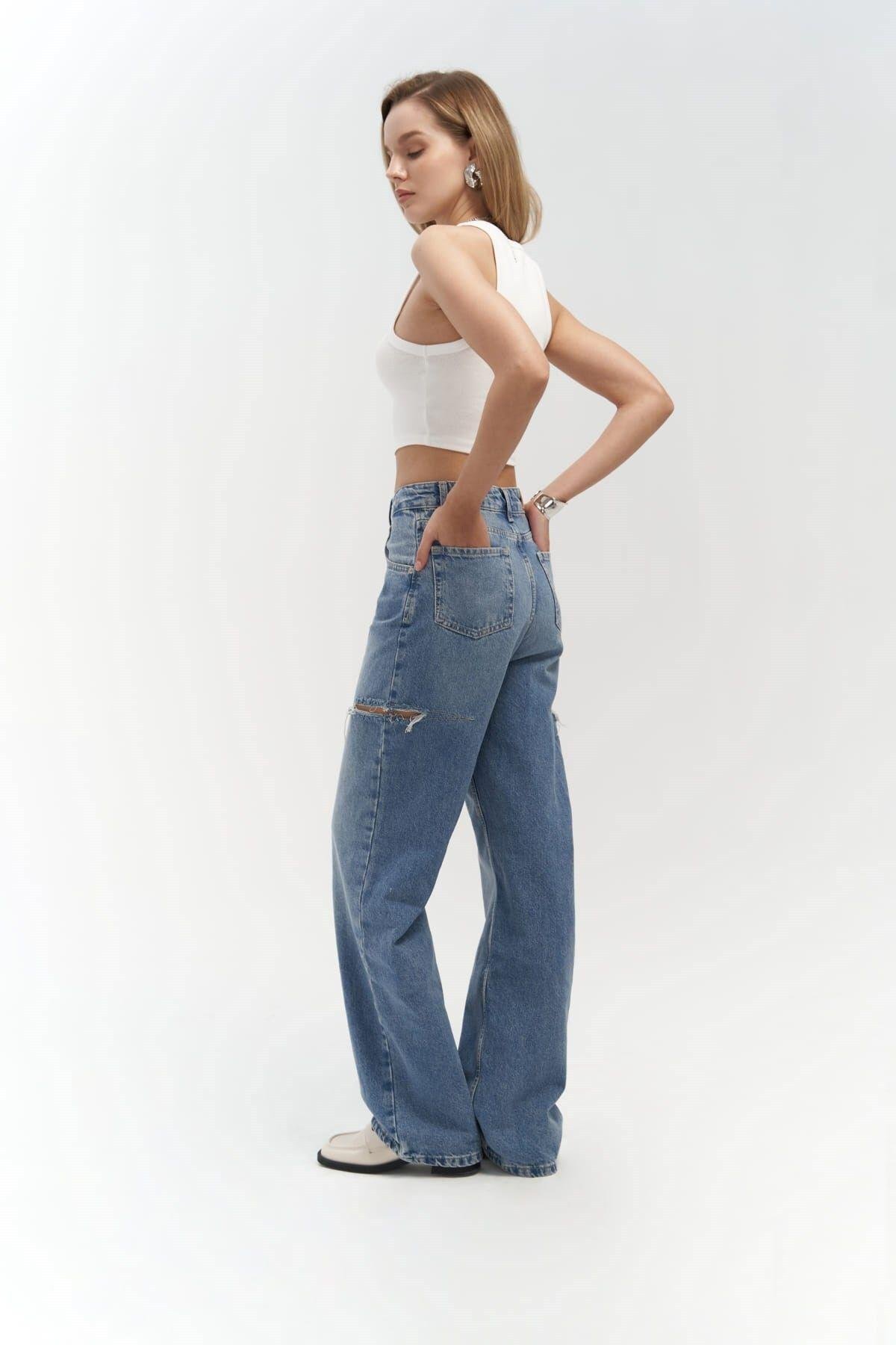 Fleur Fitilli Halter Yaka Beyaz Crop