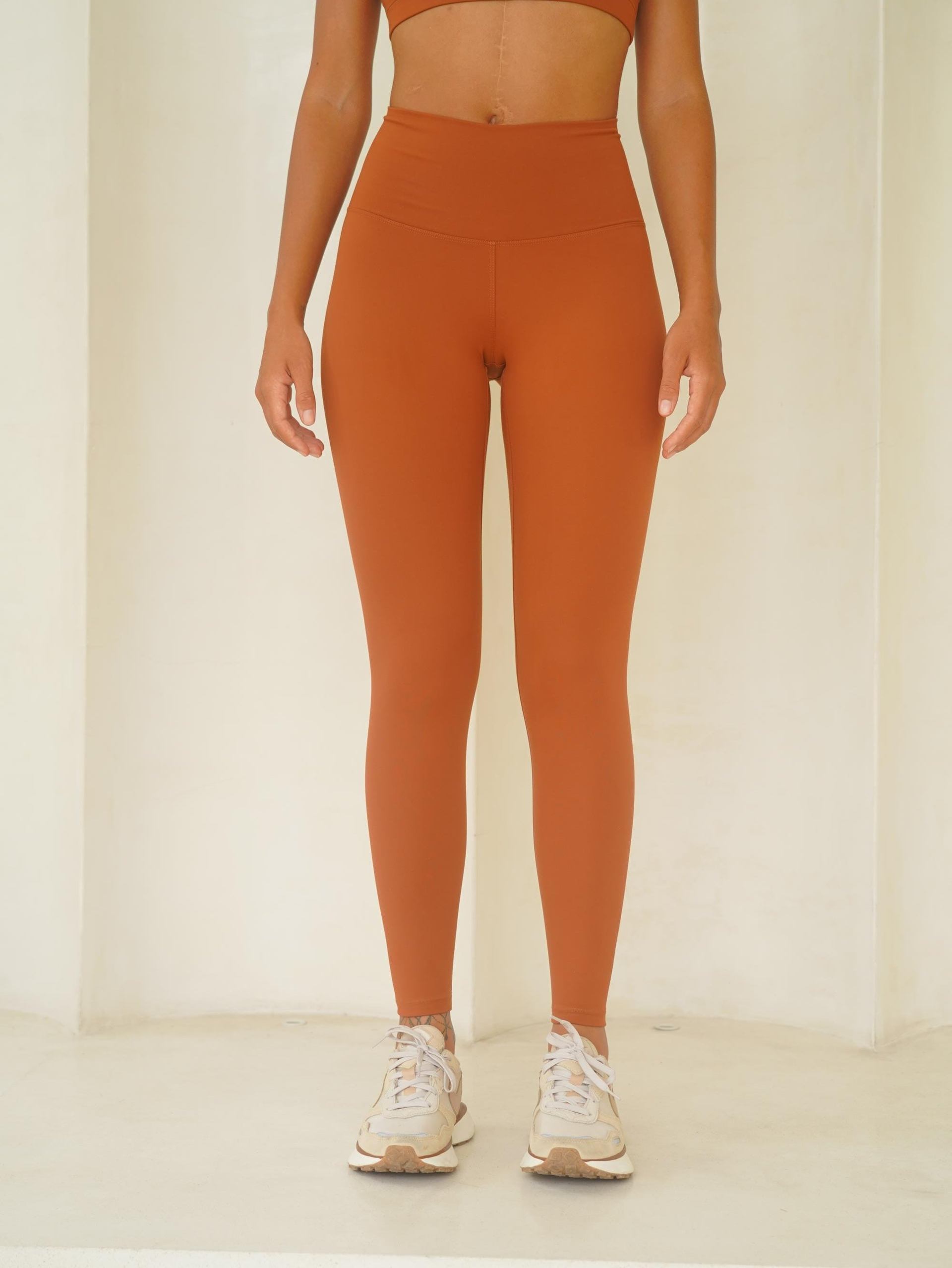 Fold Bilek Hizasında Tarçın Tayt