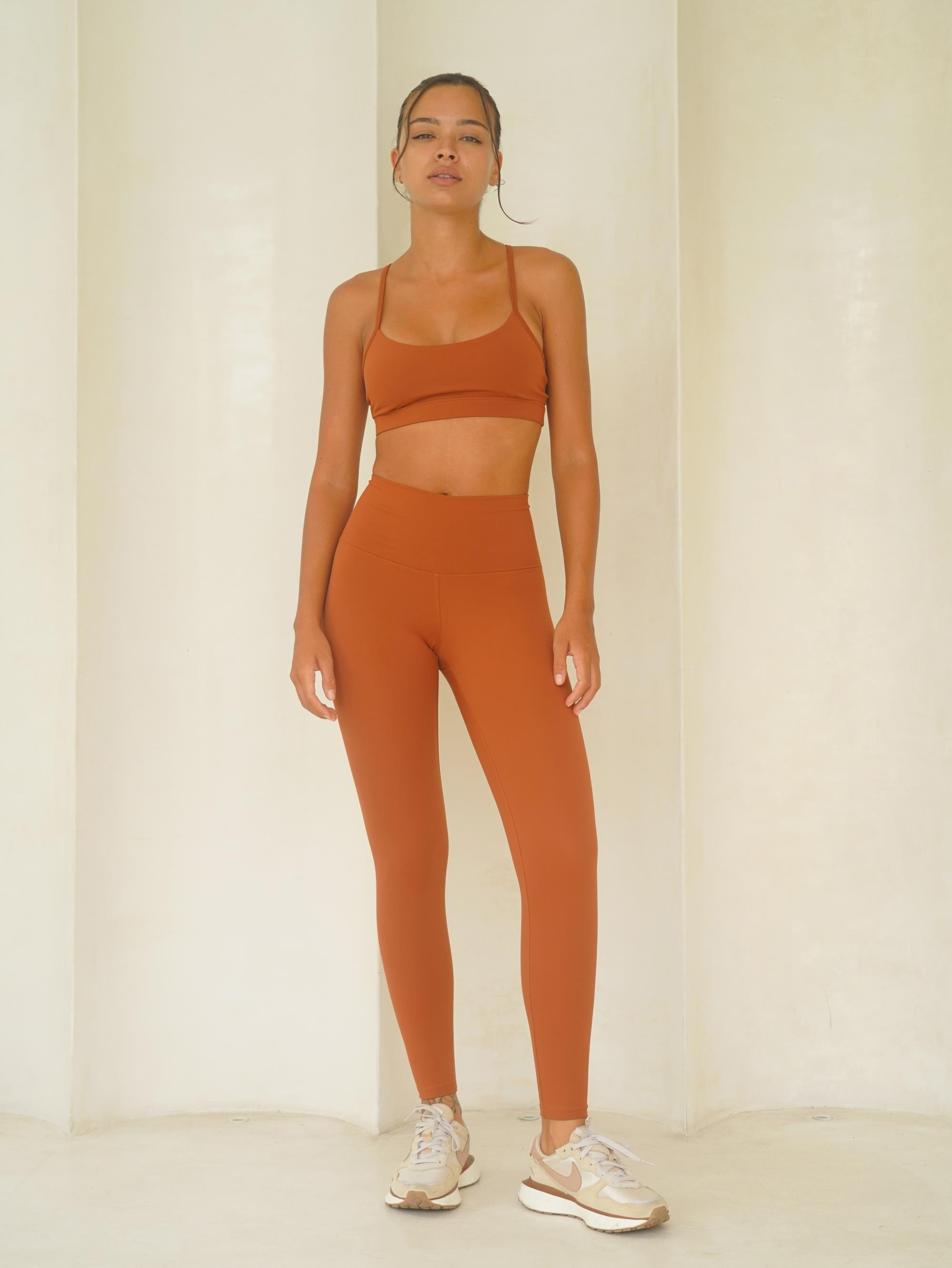 Fold Bilek Hizasında Tarçın Tayt