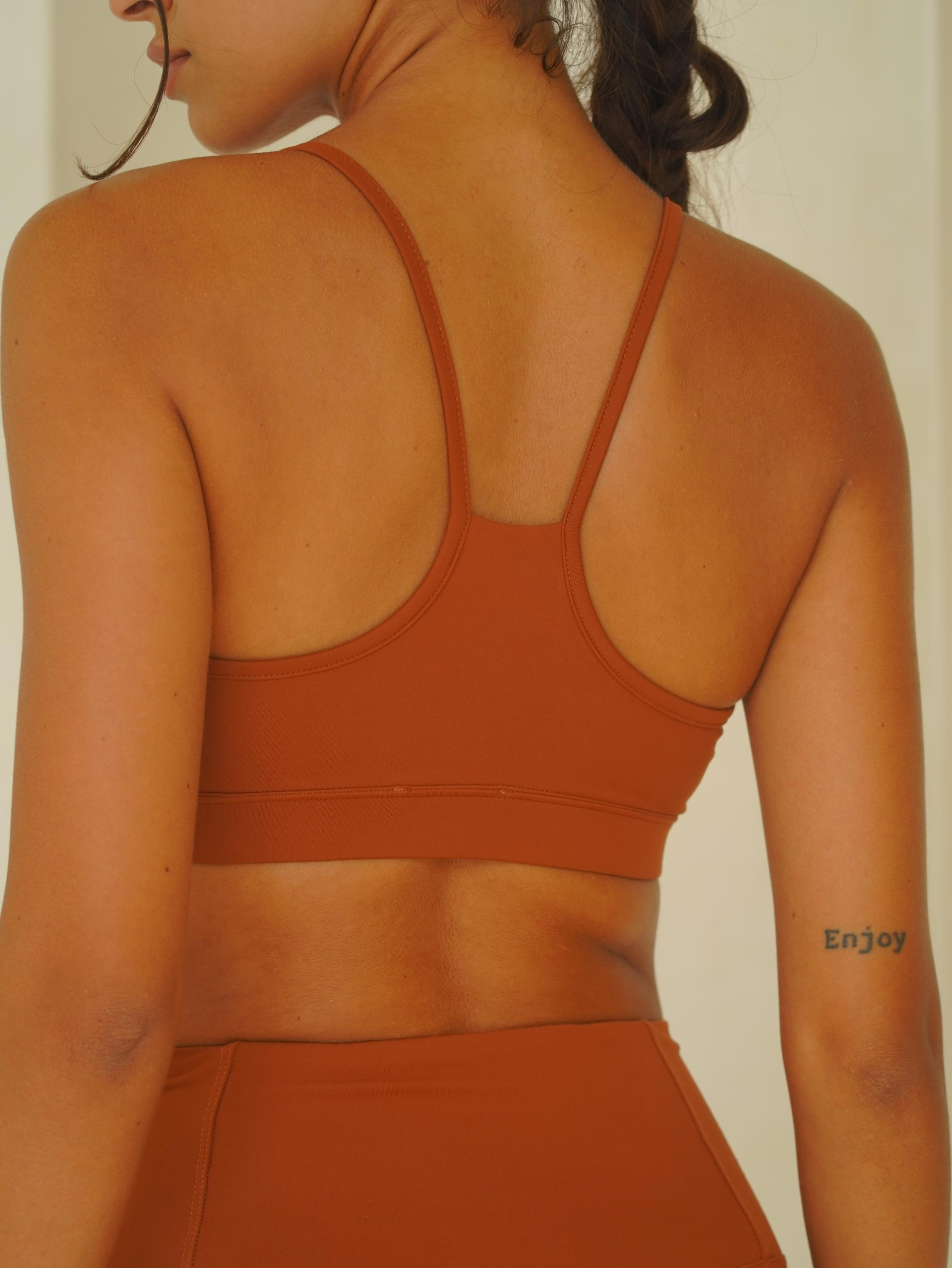 Fold Kaplı Spor Tarçın Crop