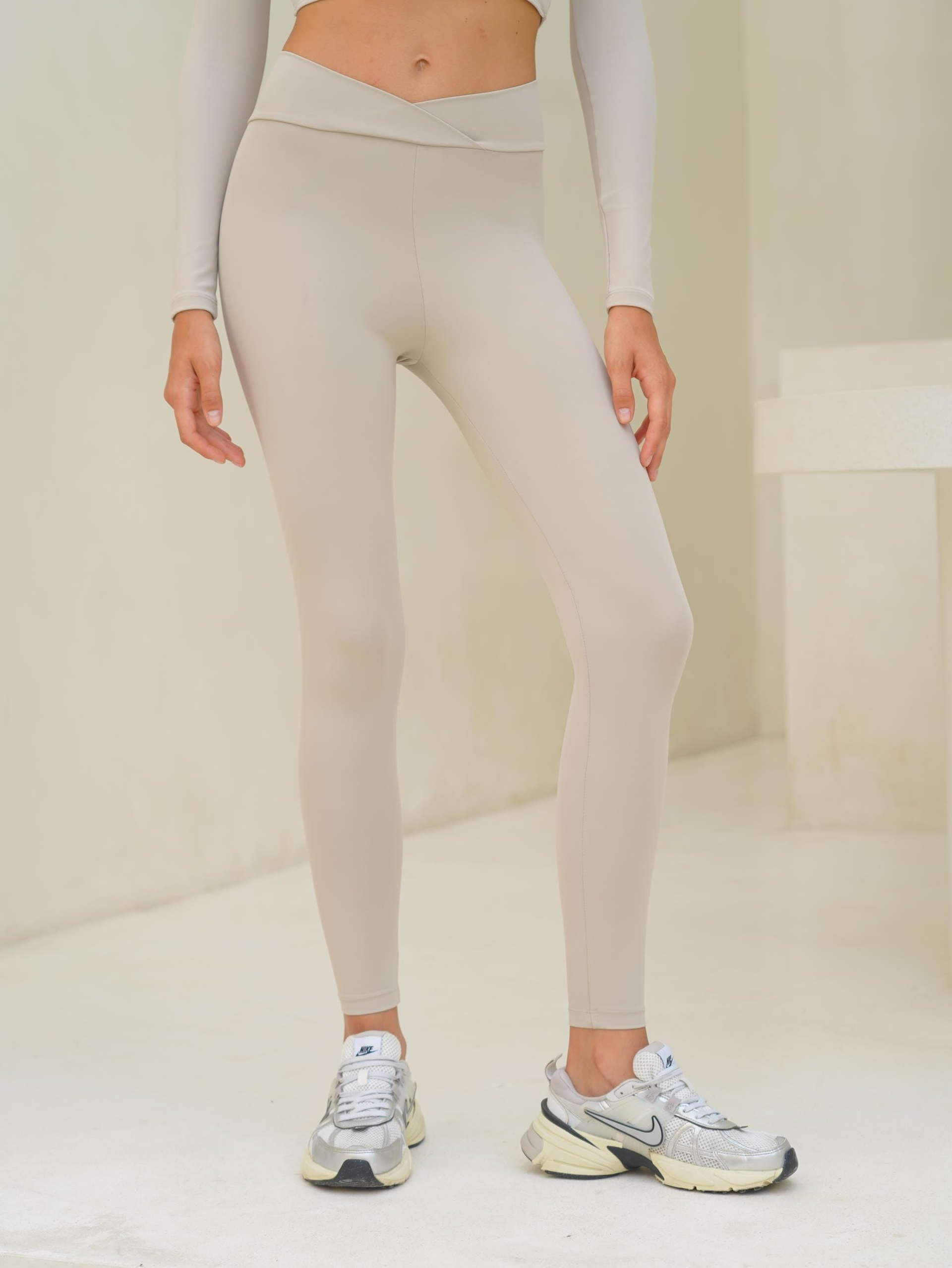 Gaia Çapraz Detay Uzun Taş Tayt