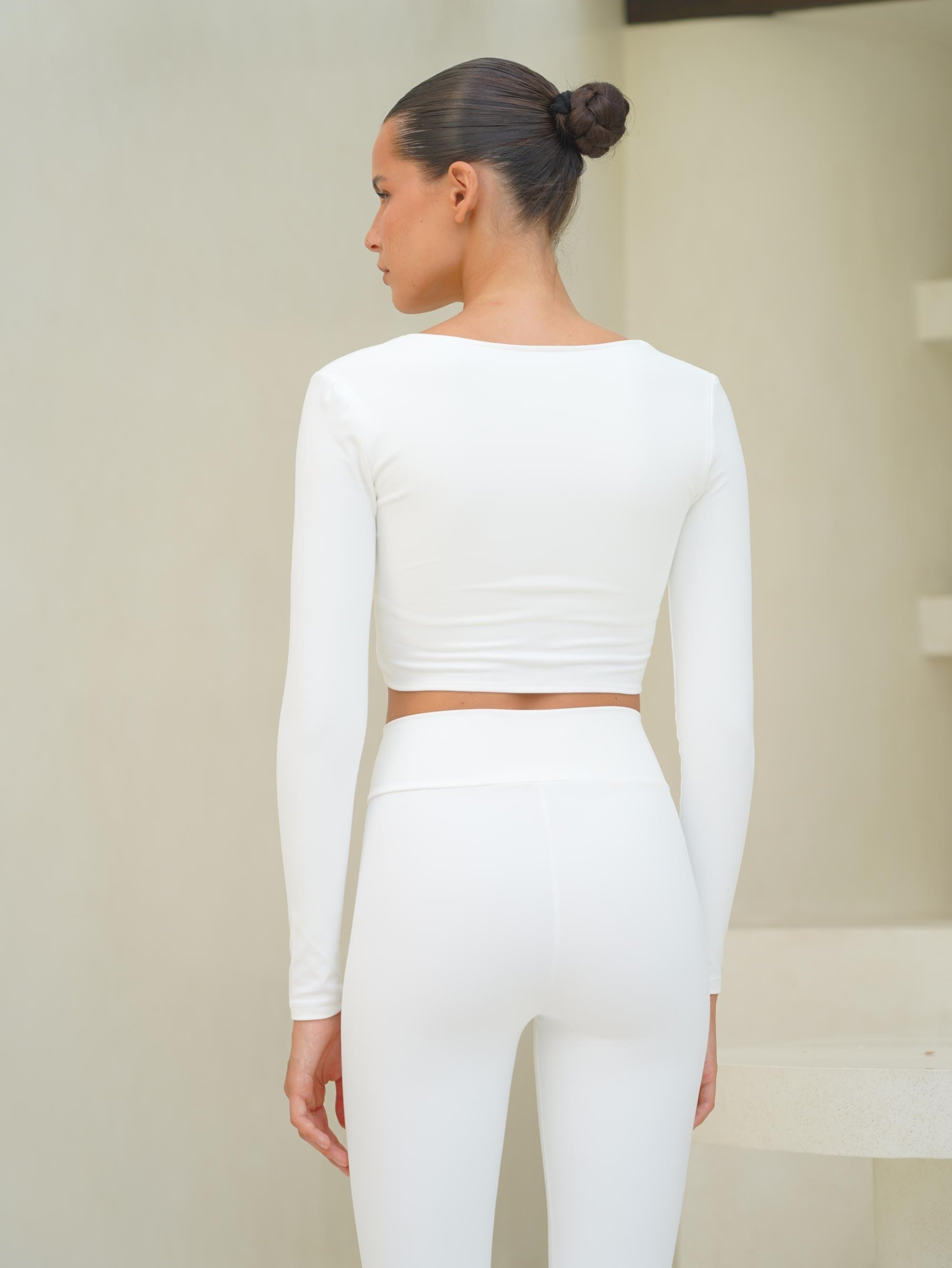 Gaia Uzun Kollu Çapraz Detay Beyaz Crop