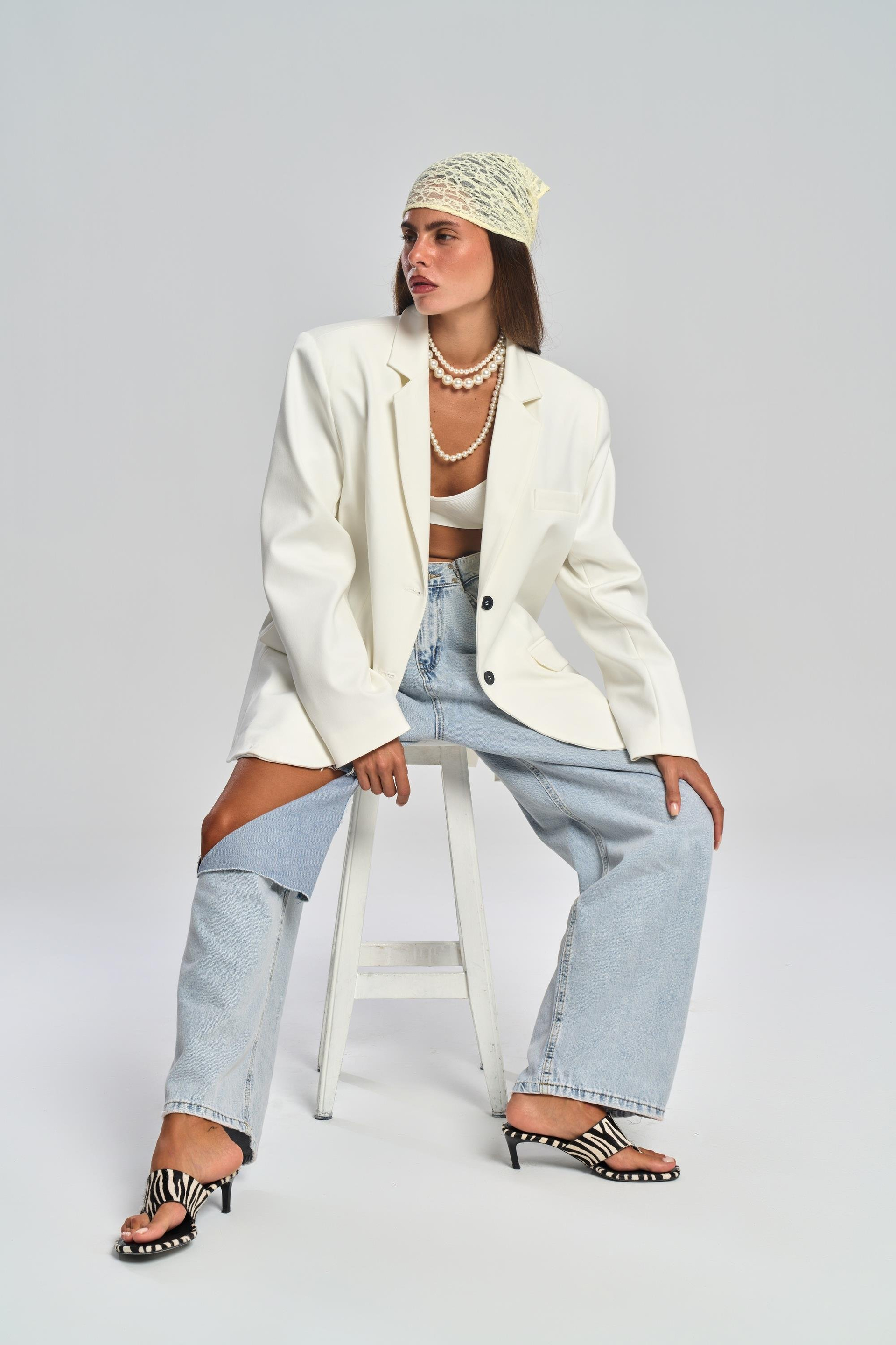 Garbo Ripped Detail Blue Jean Pants