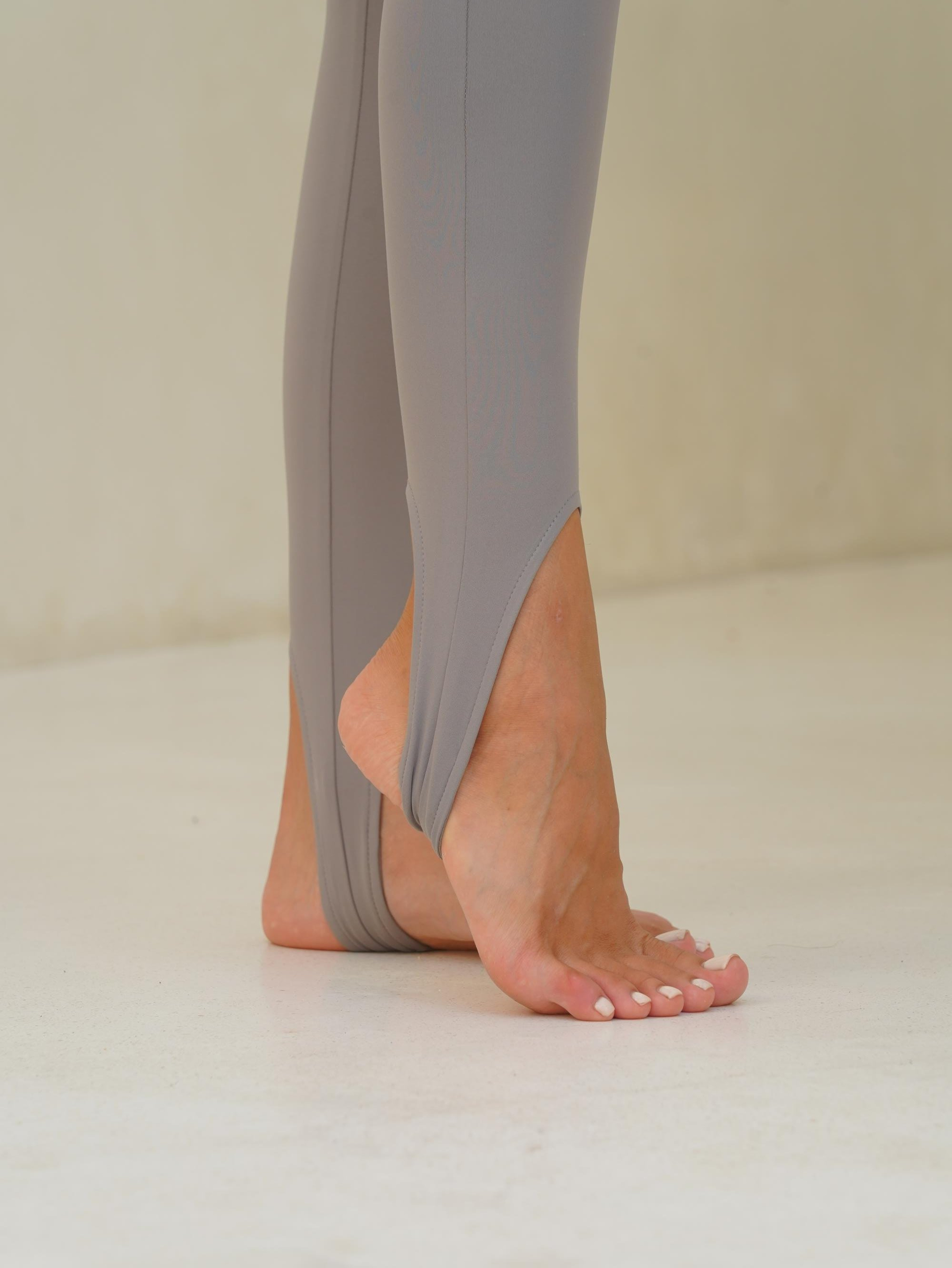 Glide Topuk Detay Uzun Tayt - GRI