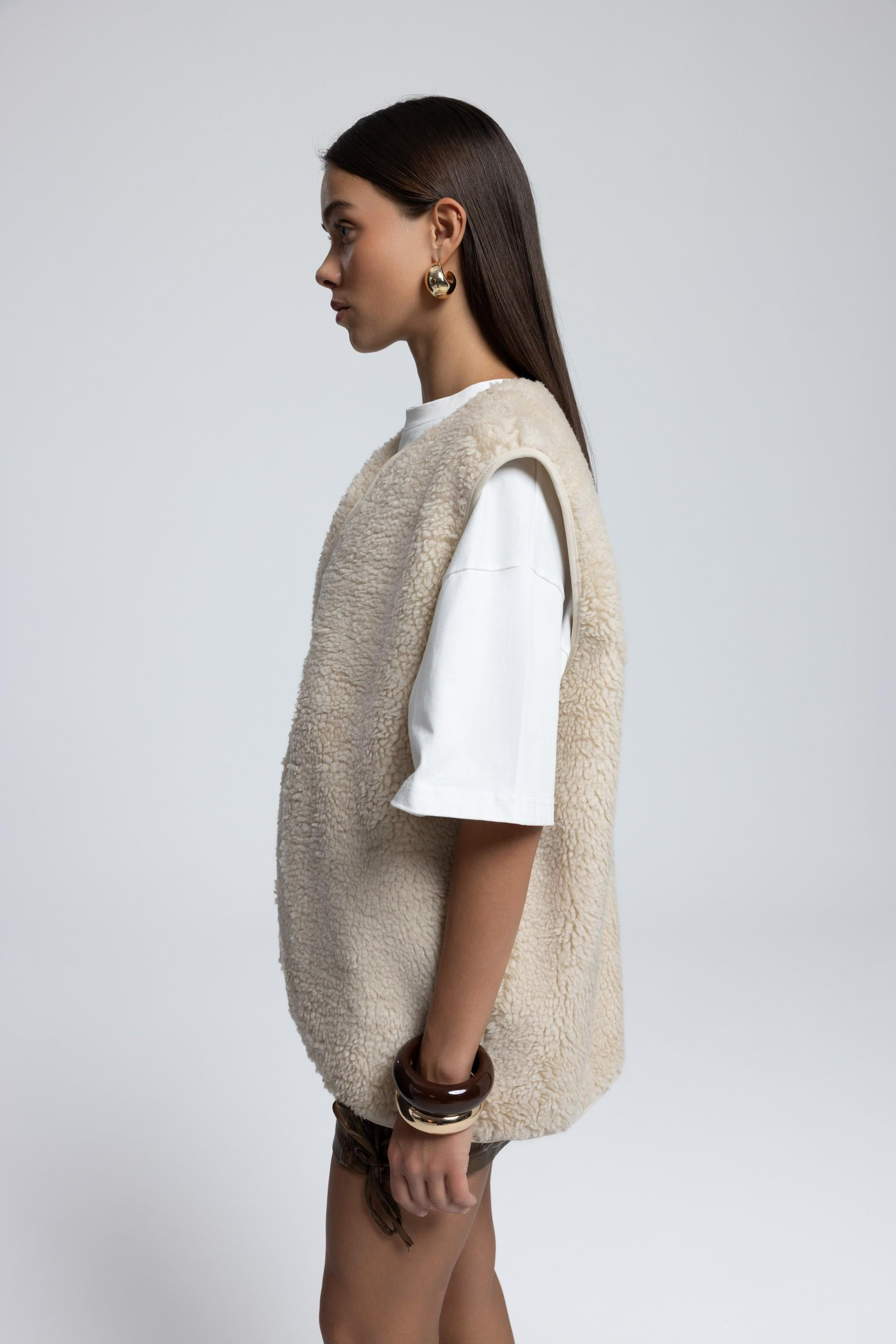 Harlow Beige Teddy Vest