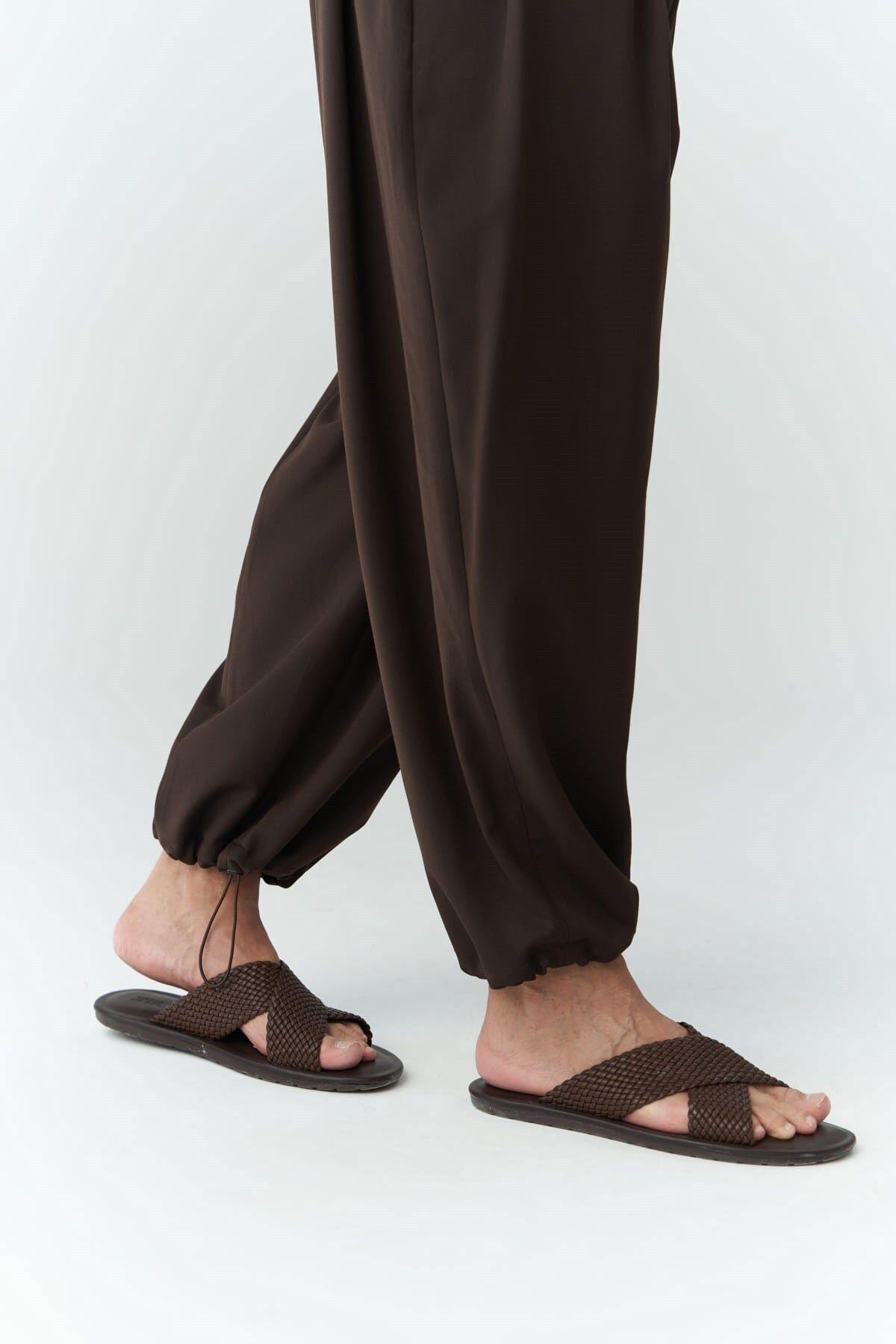 Hector Men's Wide Leg Brown Trousers