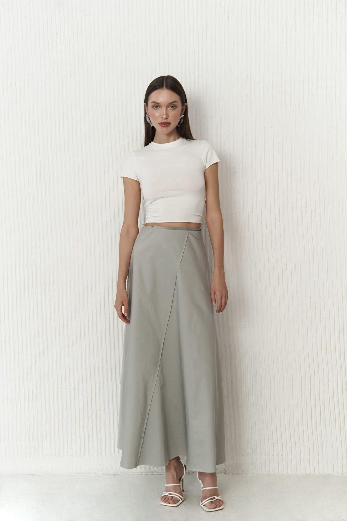 Hendra Gray Skirt 