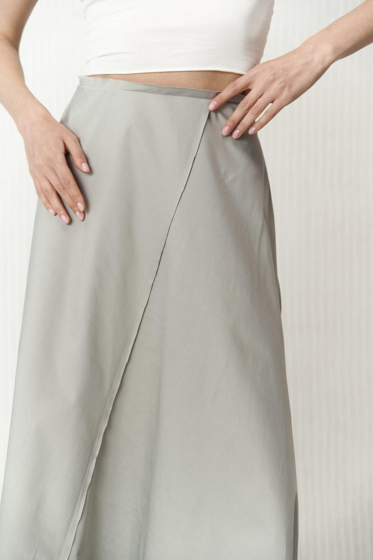 Hendra Gray Skirt 