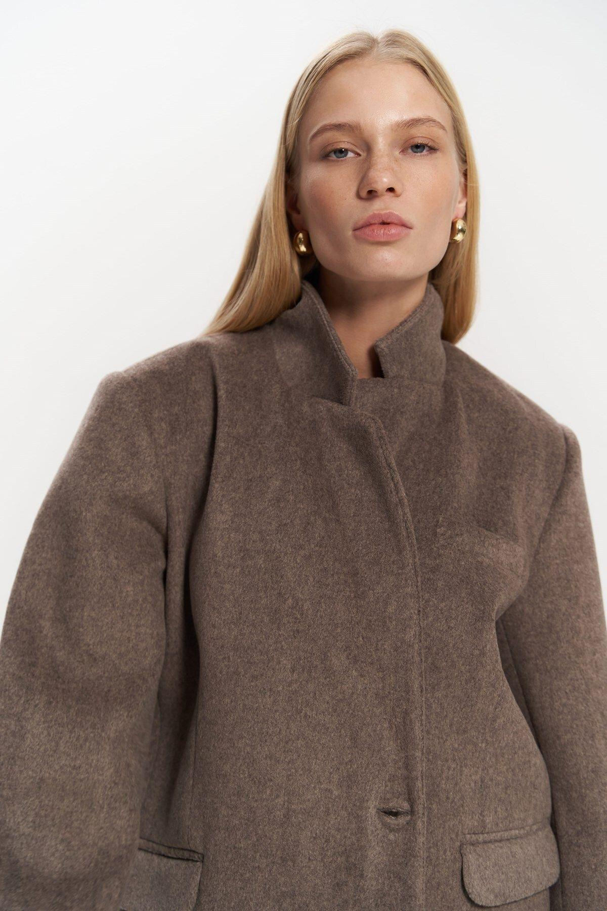 Mai Collection Howell Dark Brown Blazer