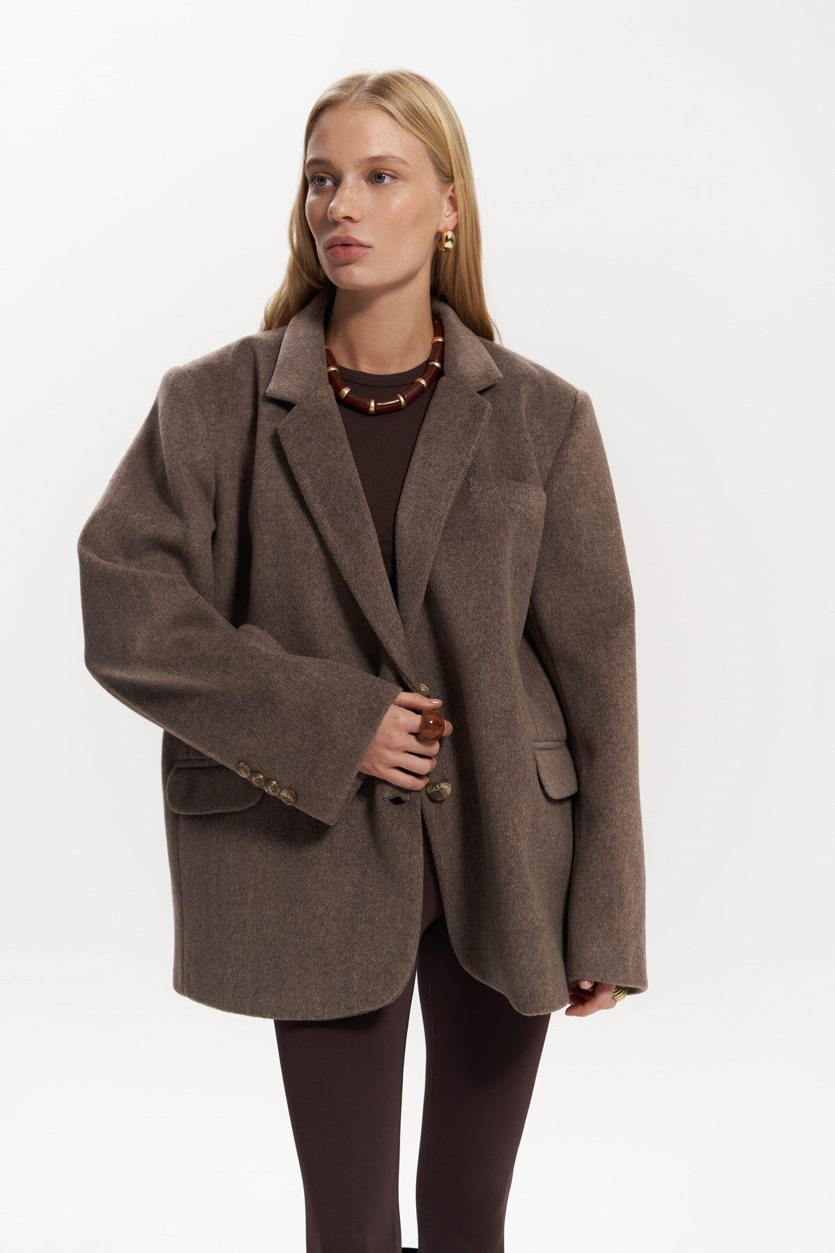 Mai Collection Howell Dark Brown Blazer