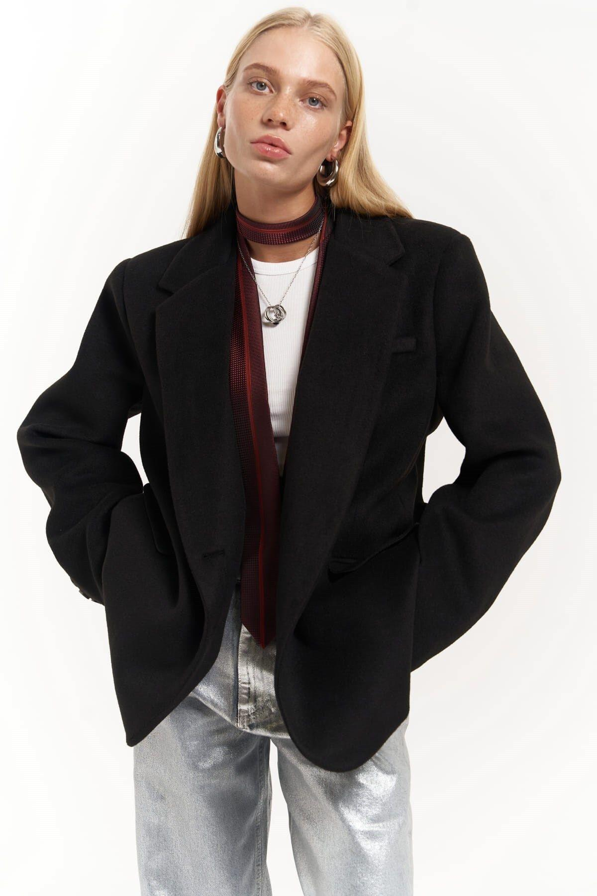 Howell Siyah Blazer Ceket