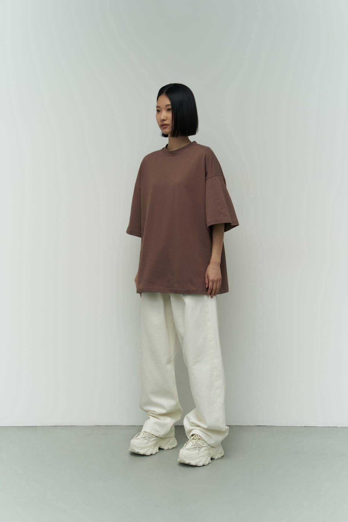 I Like Mama Brown Oversized T-Shirt