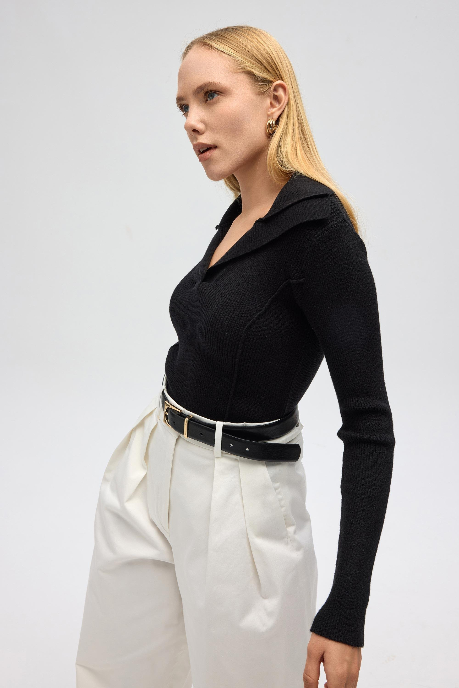 İnari Polo Yaka Siyah Triko Kazak