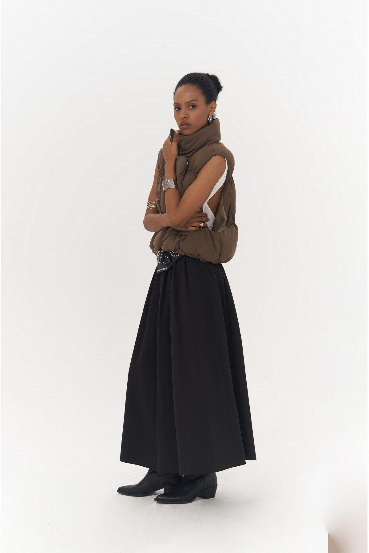 Ivory Black Parachute Skirt