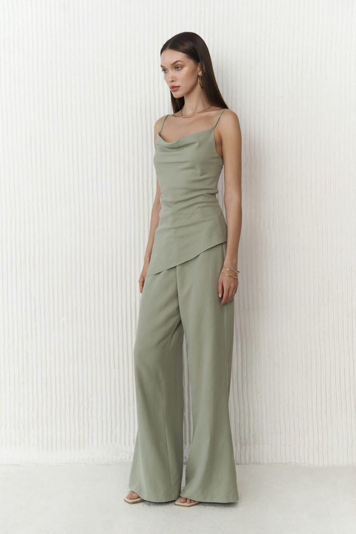 Javier Light Green Crop&Trousers Set