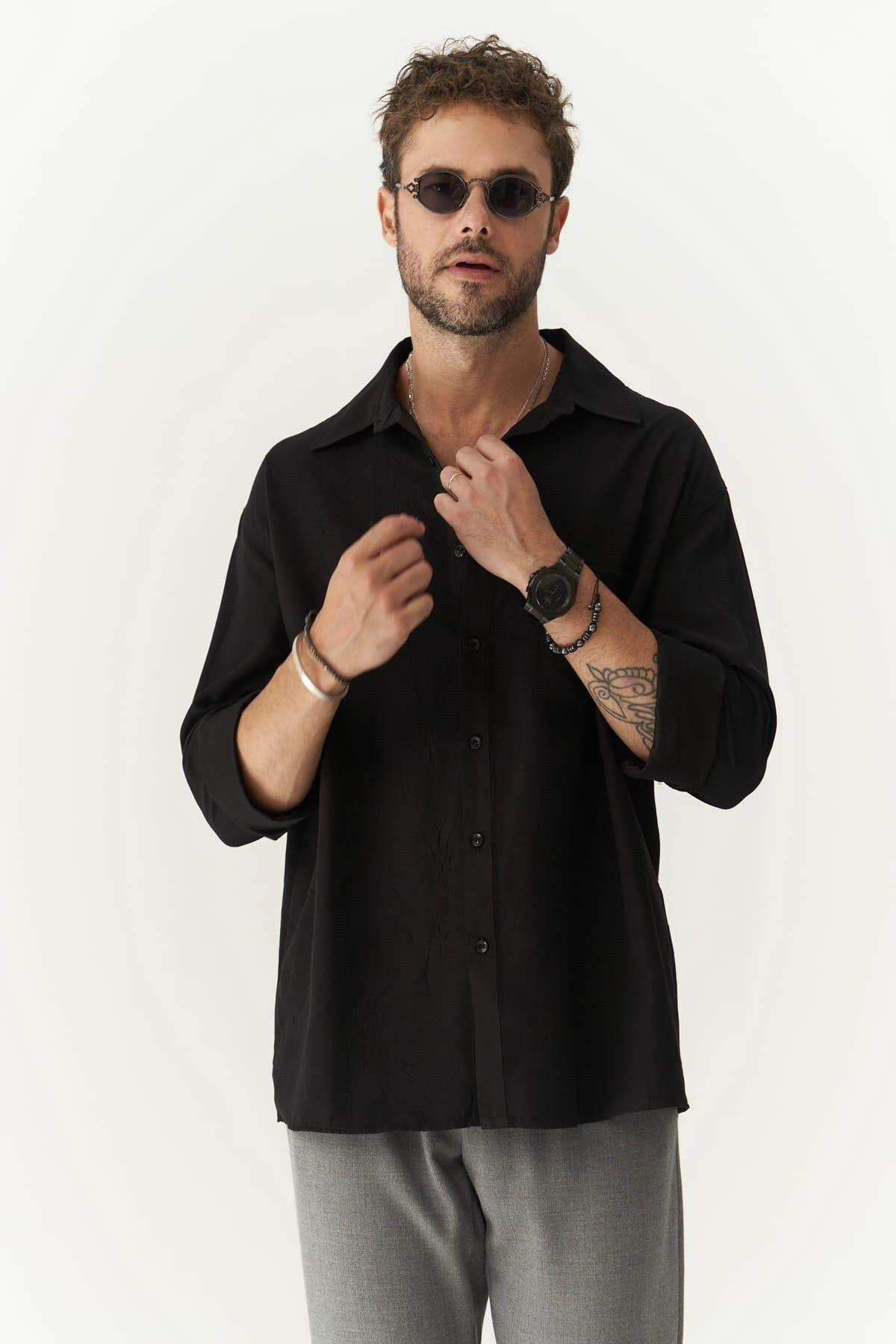 Juan Men's Black Shirt