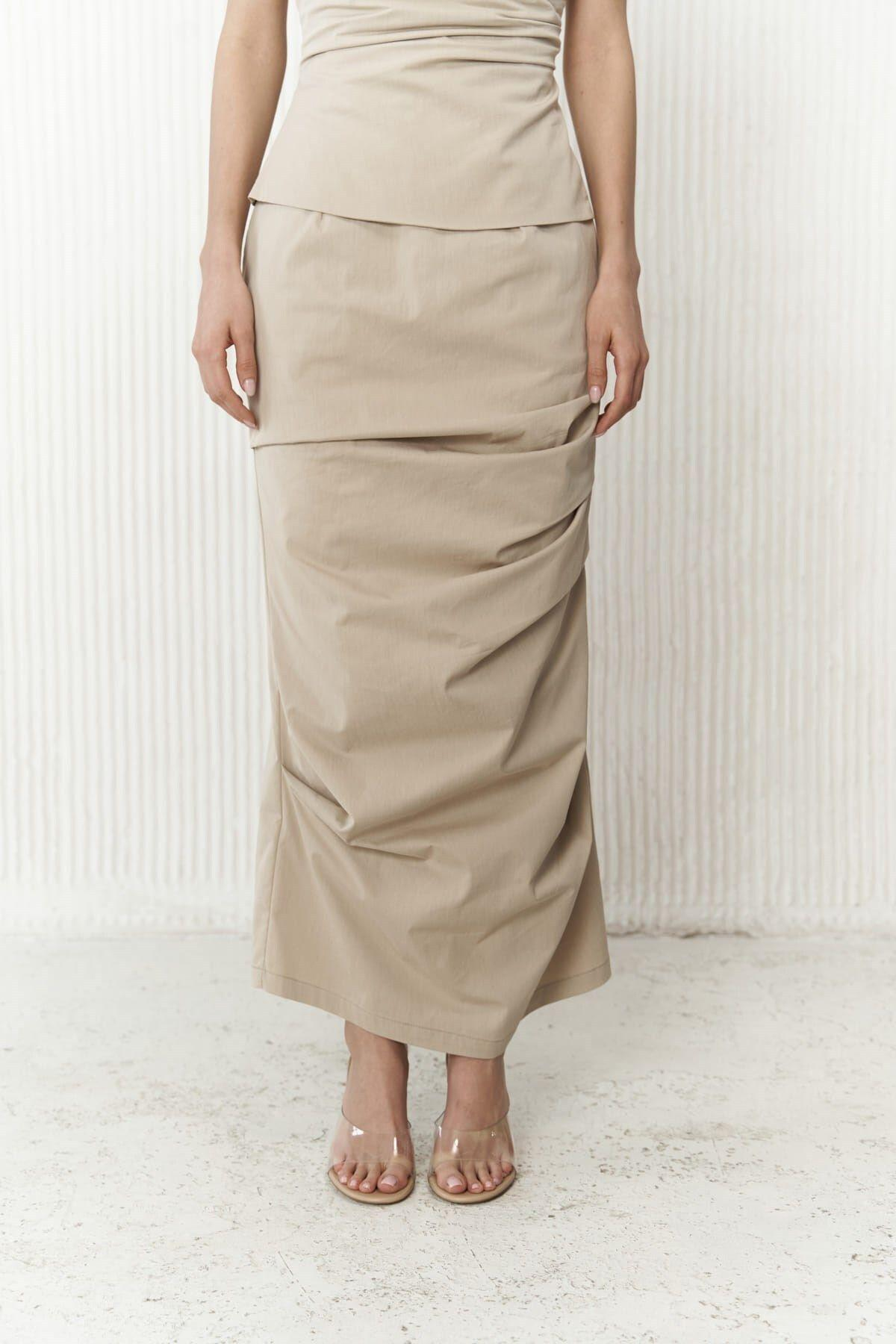 Kamelya Beige Crop&Skirt Set