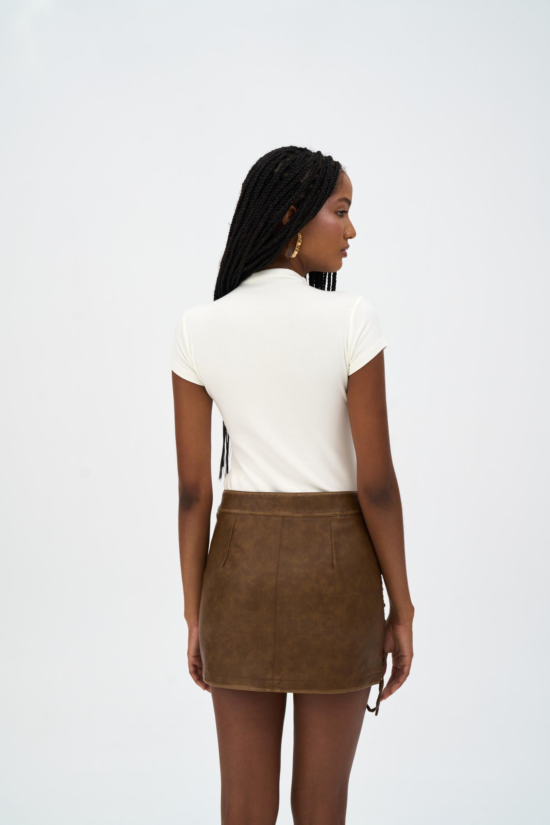 Kason Taba İp Detaylı Suni Deri Mini Etek