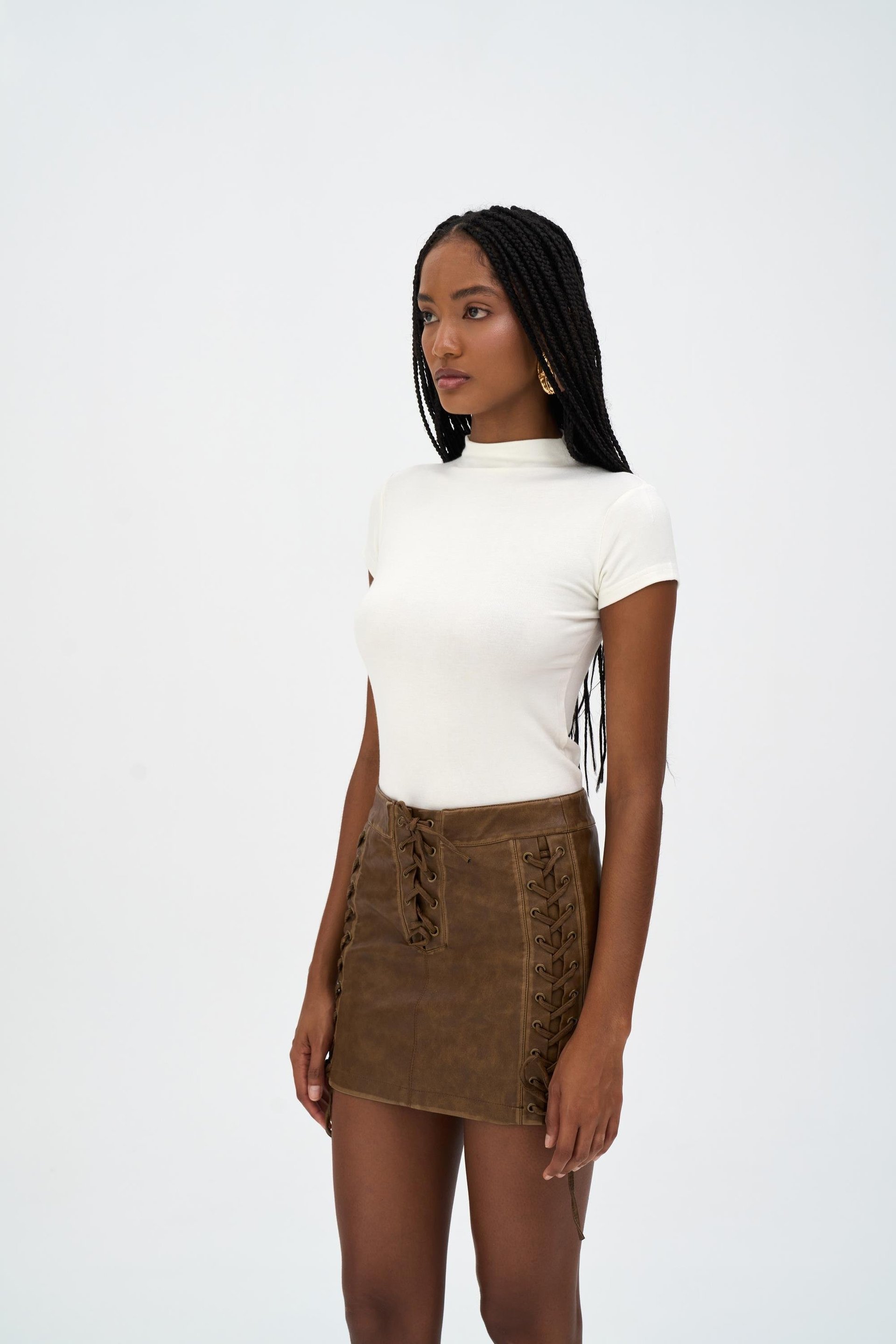 Kason Taba İp Detaylı Suni Deri Mini Etek