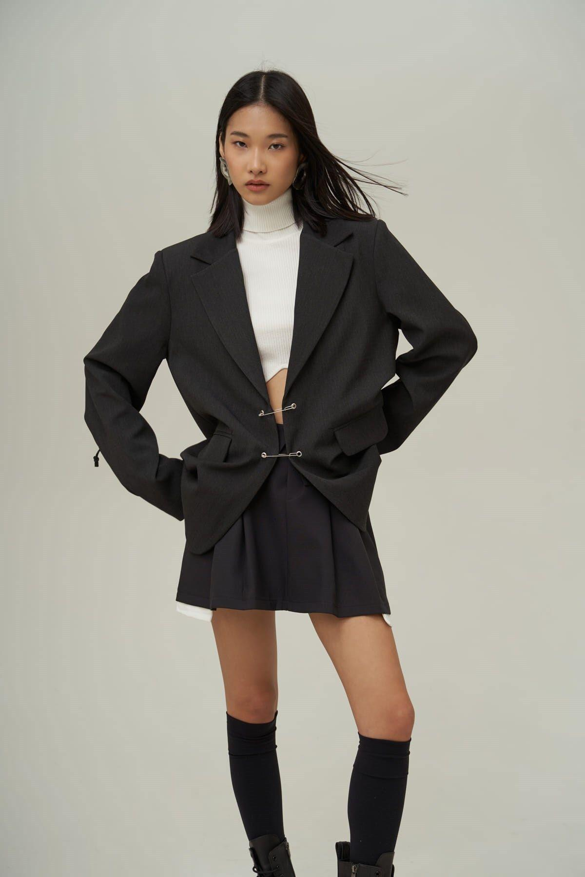 Lana Çengel Detay Antrasit Blazer Ceket