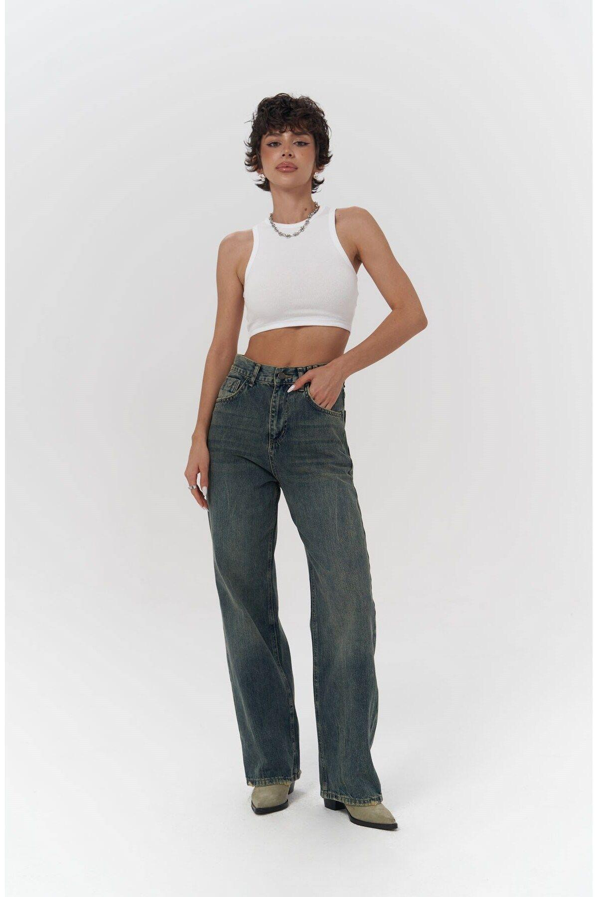 Laura Dirty Green Jeans