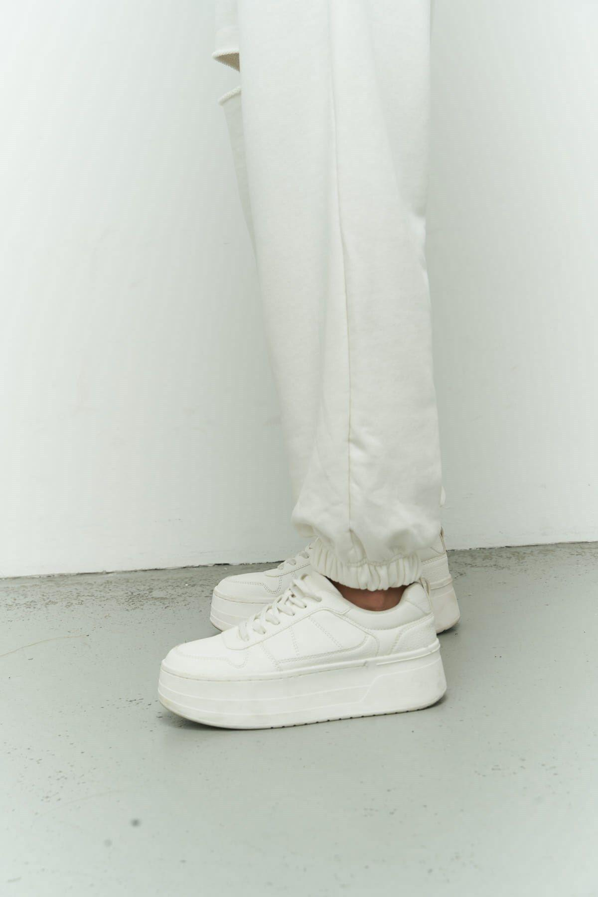 MCLLCTN White Oversize T-Shirt Ripped Tracksuit