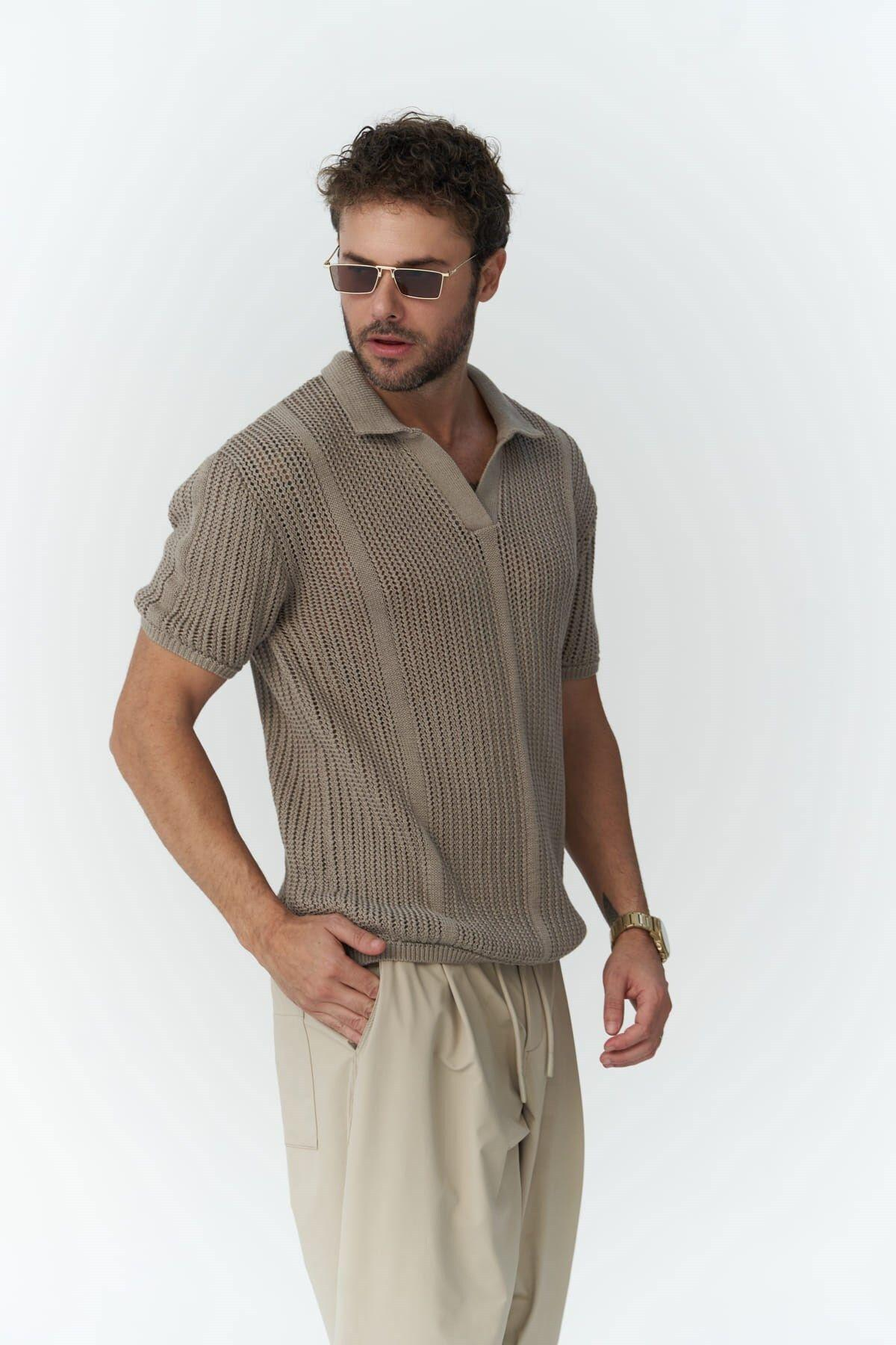 Looke Men's Dark Beige Knit T-Shirt 