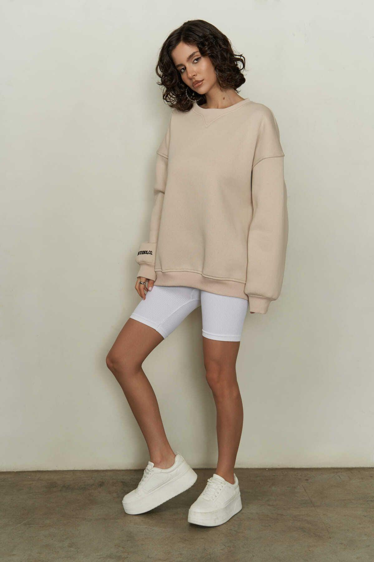 MCLLCTN Maico Beige Unisex Oversize Sweatshirt