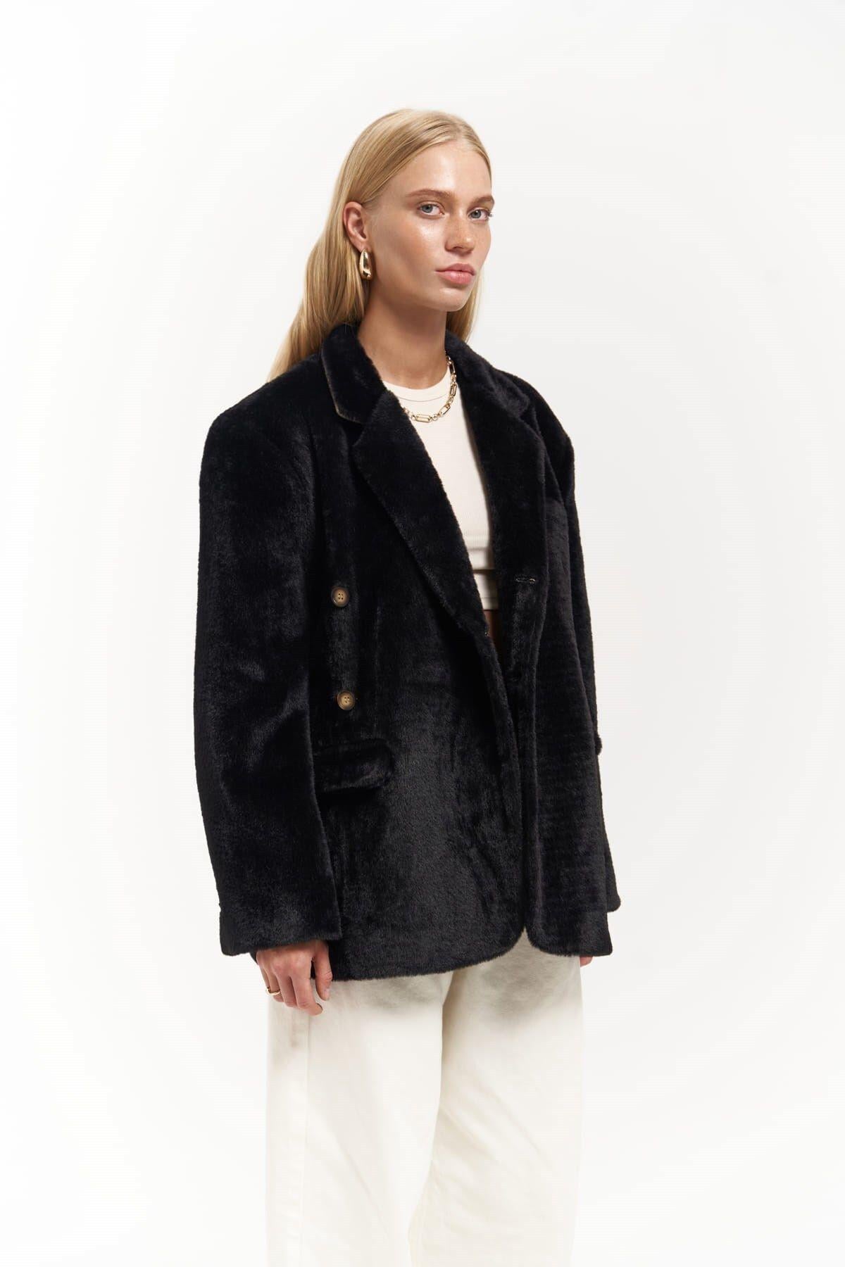 Marisol Black Blazer with Contrast Undercollar