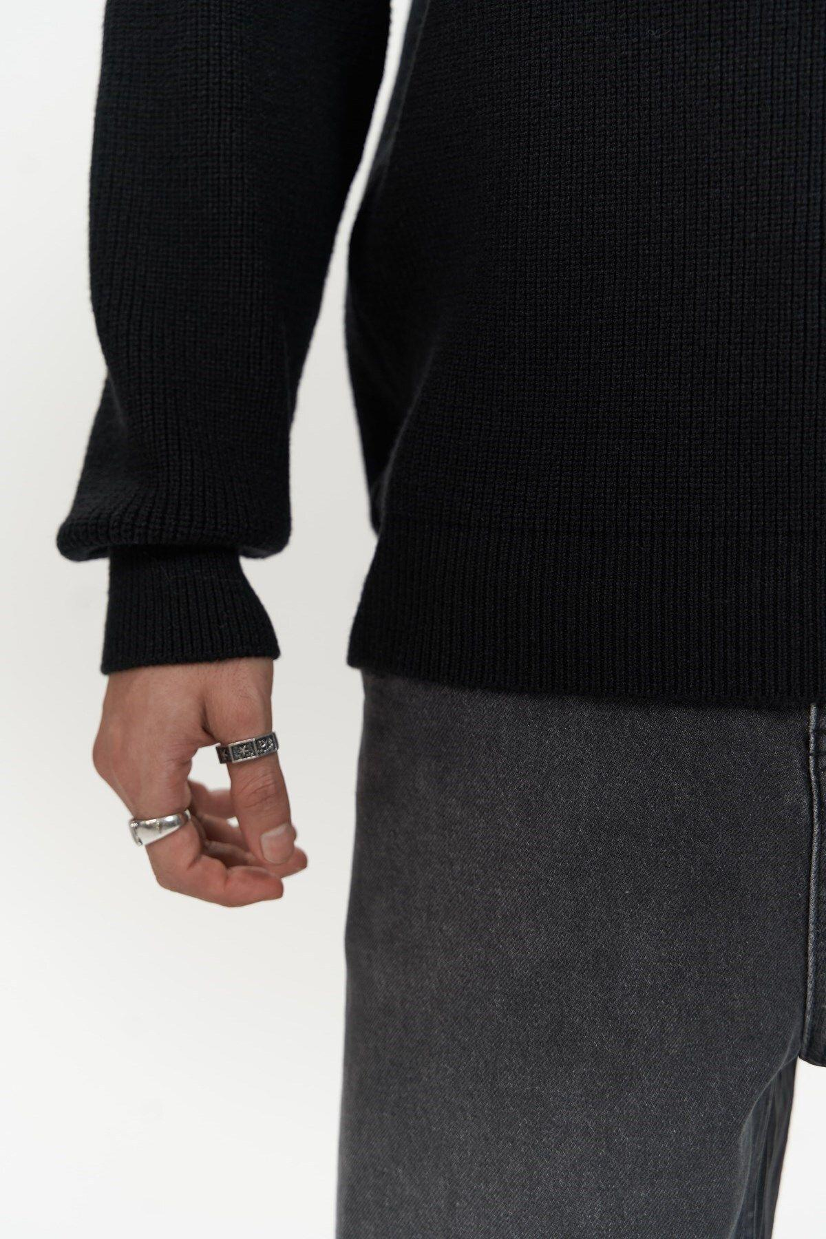 Mathis Siyah Balıkçı Yaka Erkek Triko Kazak